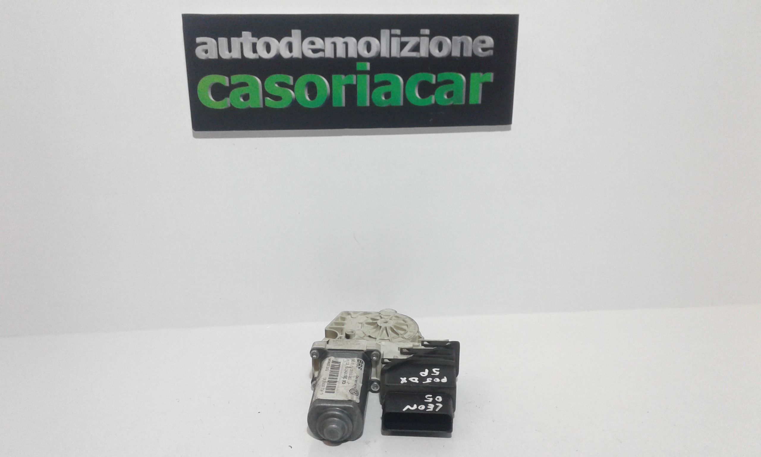 Motorino Alzavetro posteriore destra SEAT Leon 2 Serie