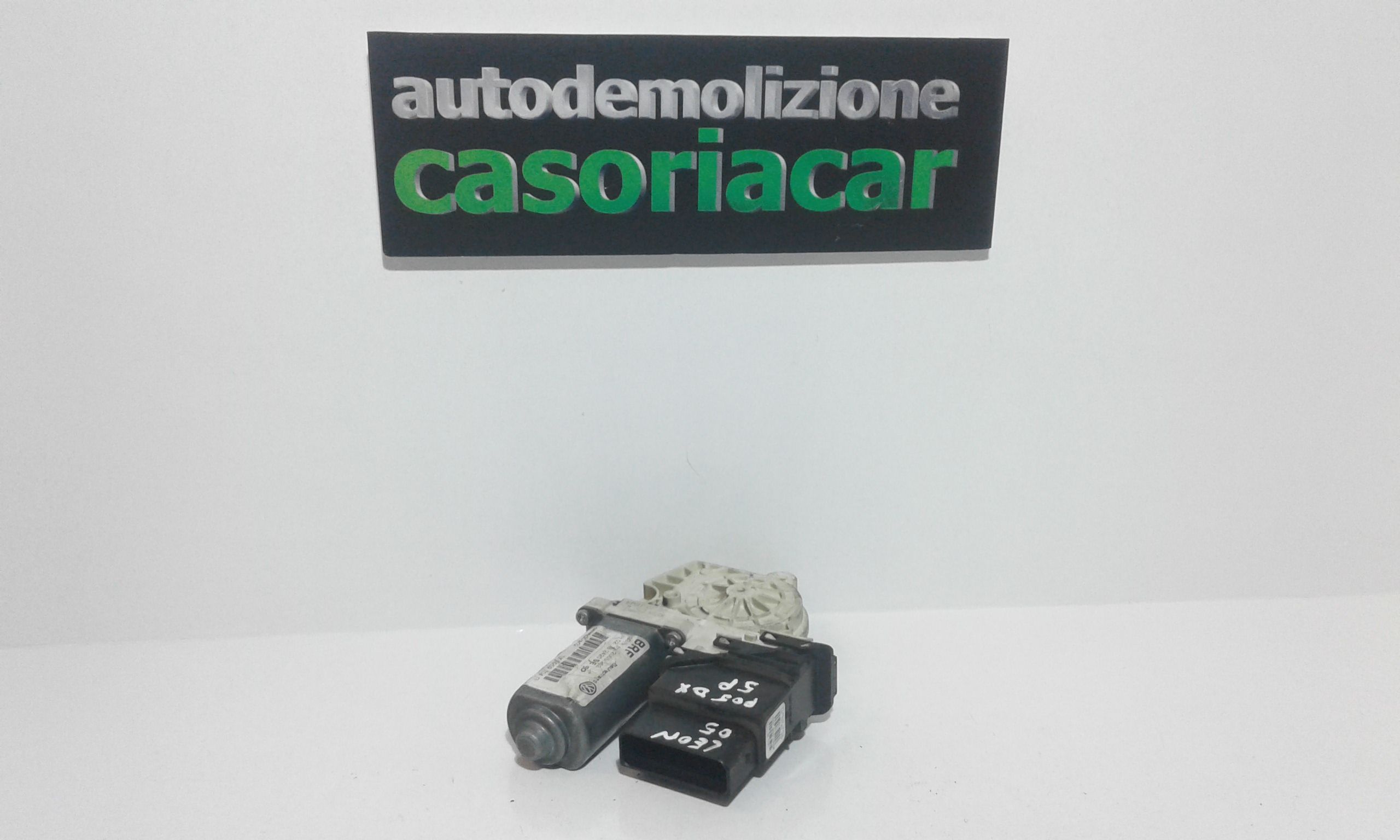 Motorino Alzavetro posteriore destra SEAT Leon 2 Serie