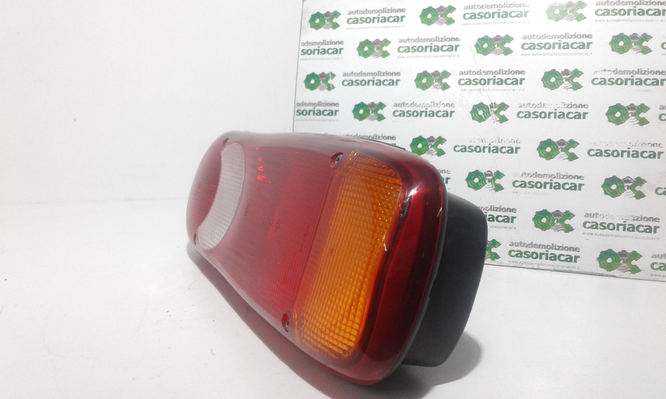 Stop fanale posteriore Destro Passeggero ISUZU NQR 175/75