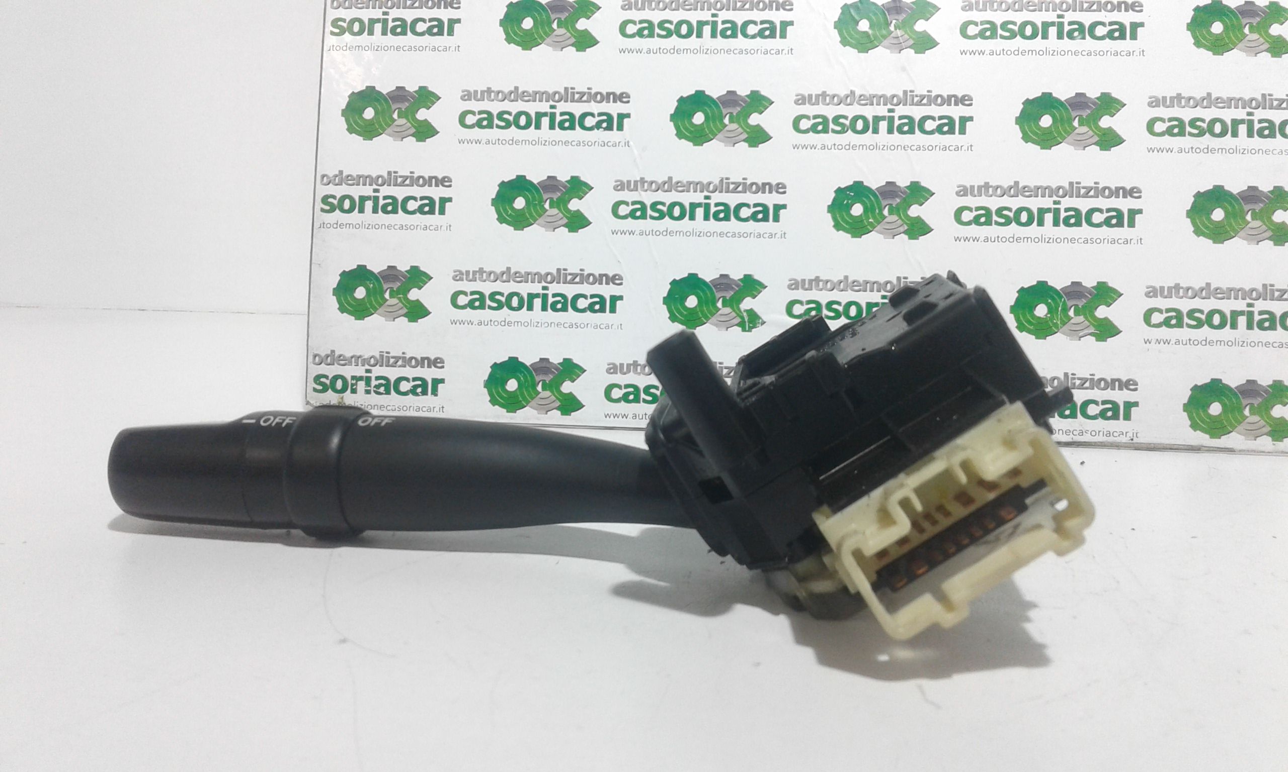 Devioluci TOYOTA Avensis Berlina 1 Serie