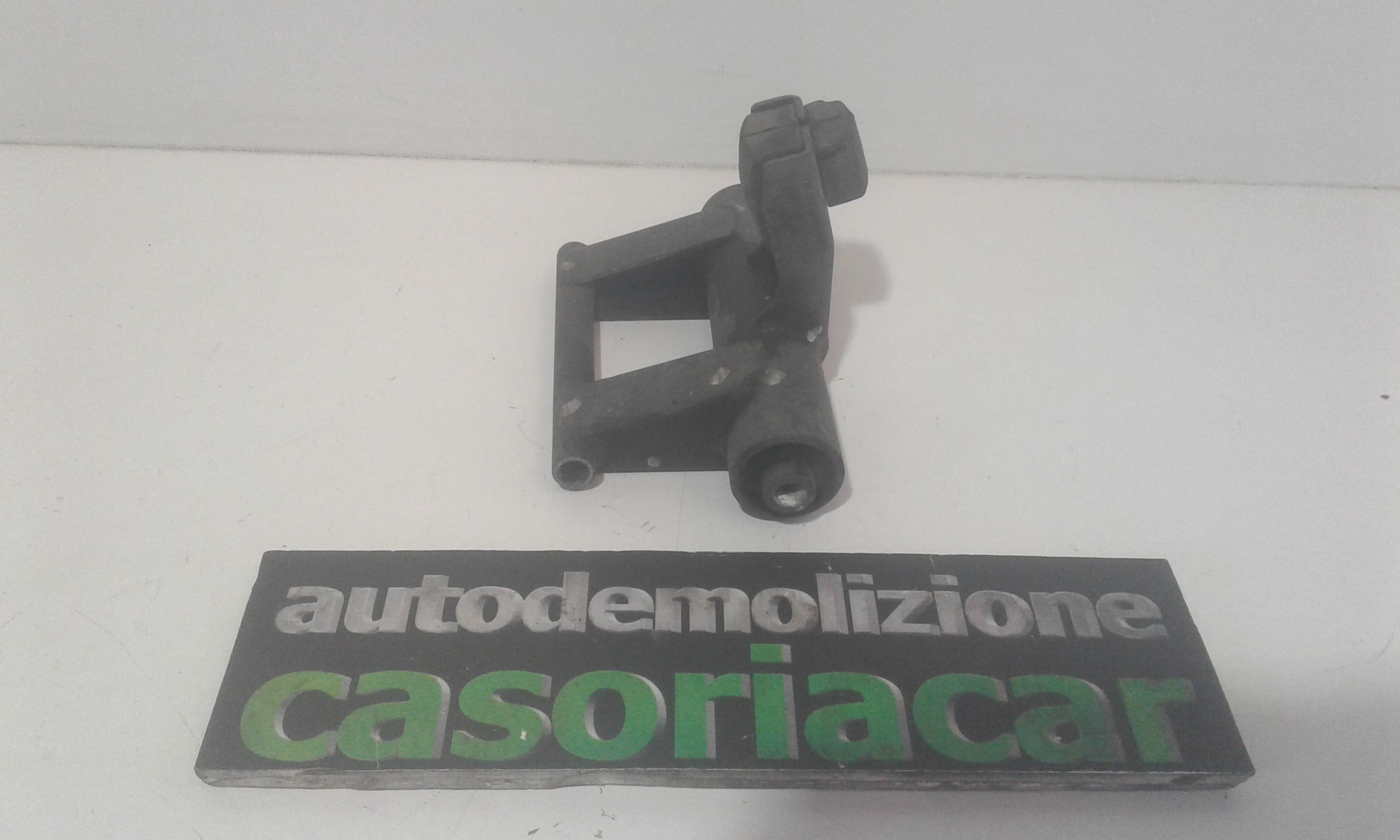 Supporto motore HONDA SH 100cc 2t