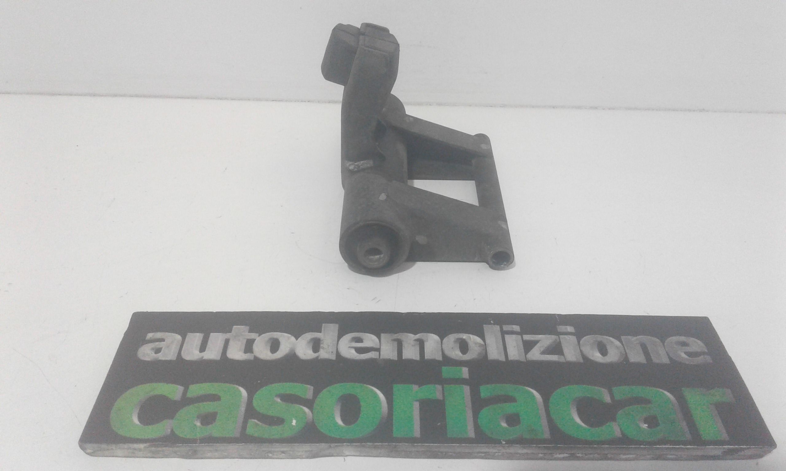 Supporto motore HONDA SH 100cc 2t