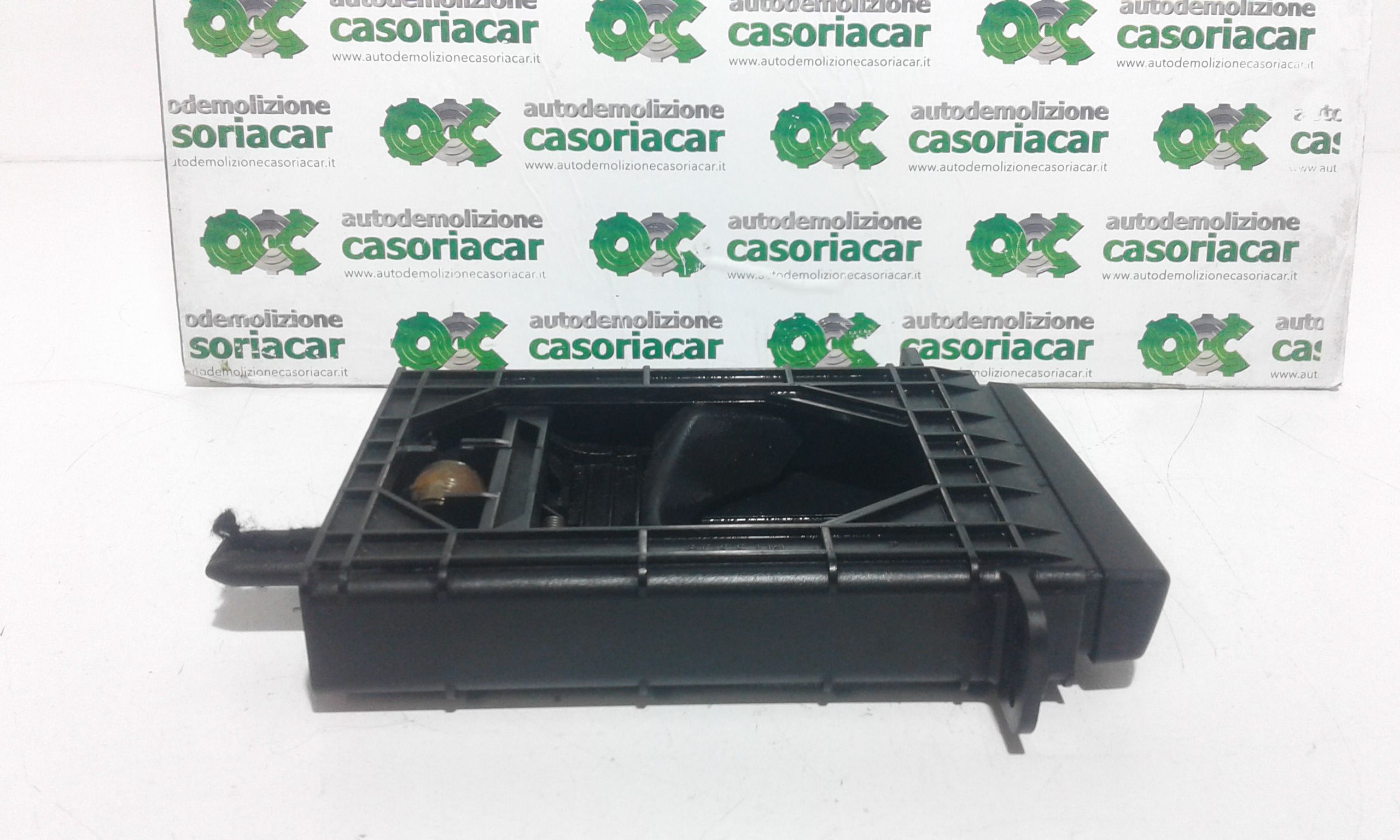 Cassetto porta bibite TOYOTA Avensis Berlina 1 Serie