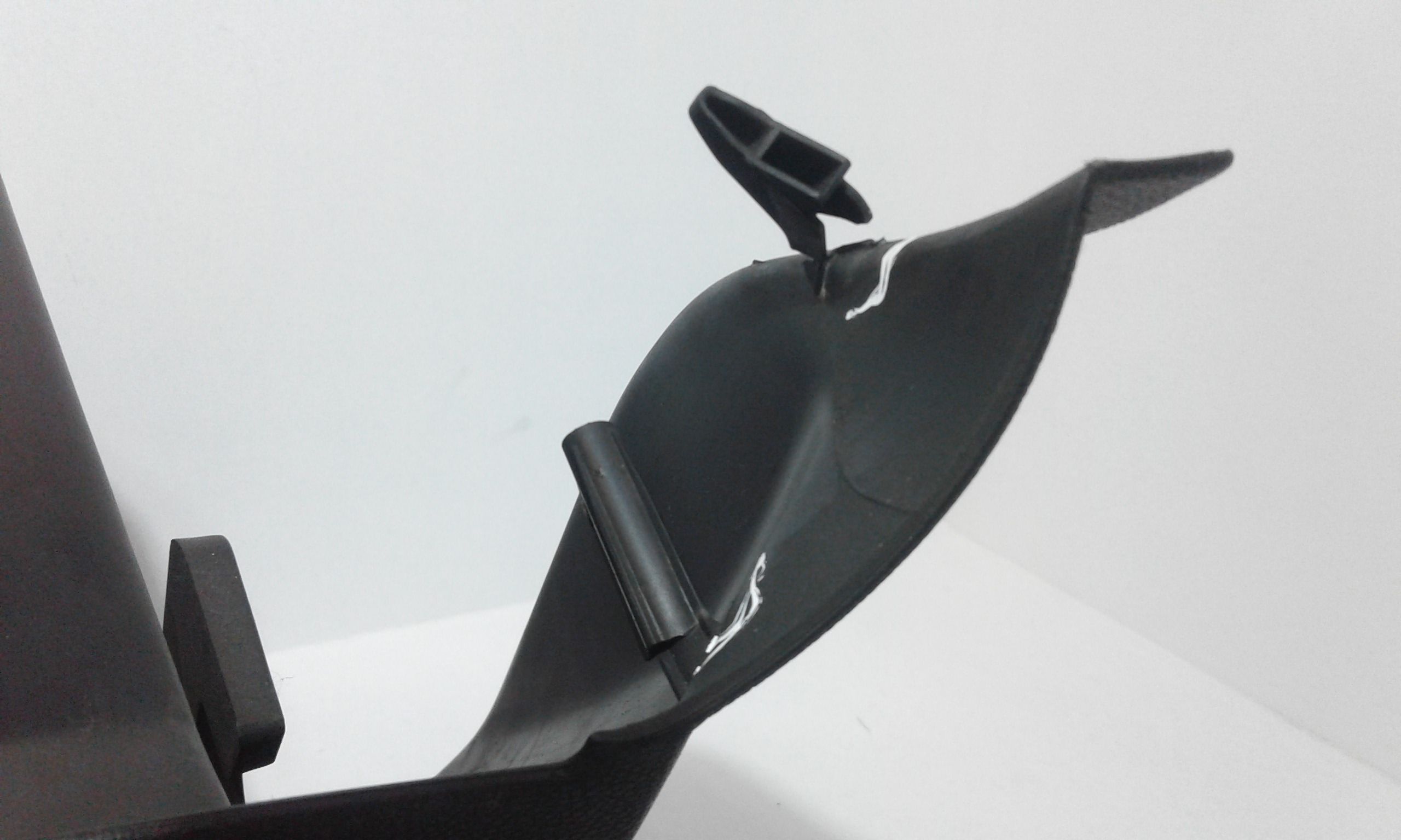 Cassetto porta oggetti OPEL Corsa D 3P 1 Serie