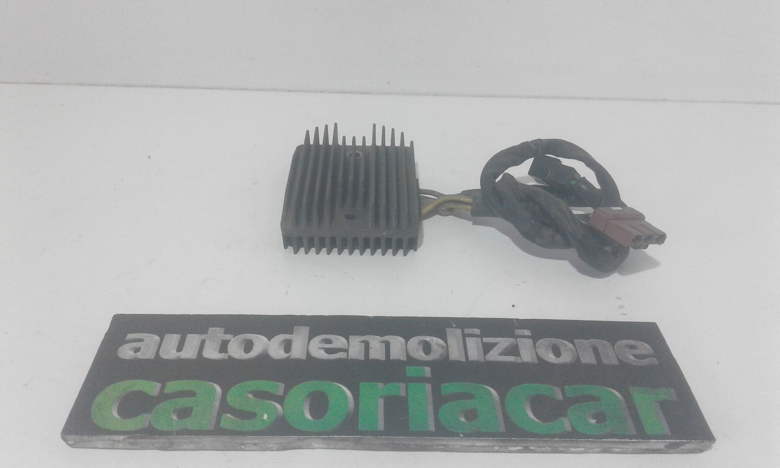 Regolatore di tensione PIAGGIO Beverly Cruiser 250cc ie