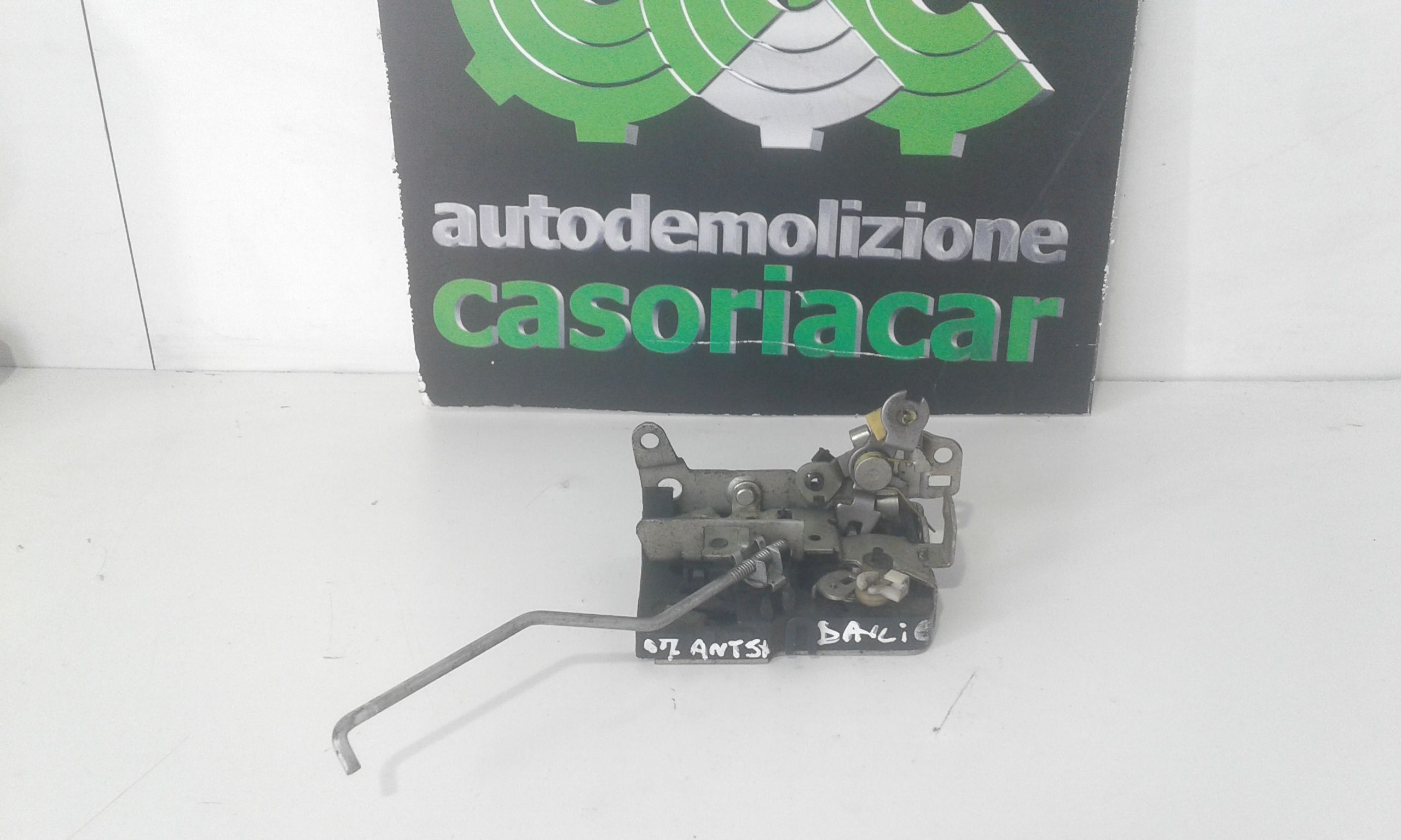 Serratura Anteriore Sinistra IVECO Daily 4 Serie