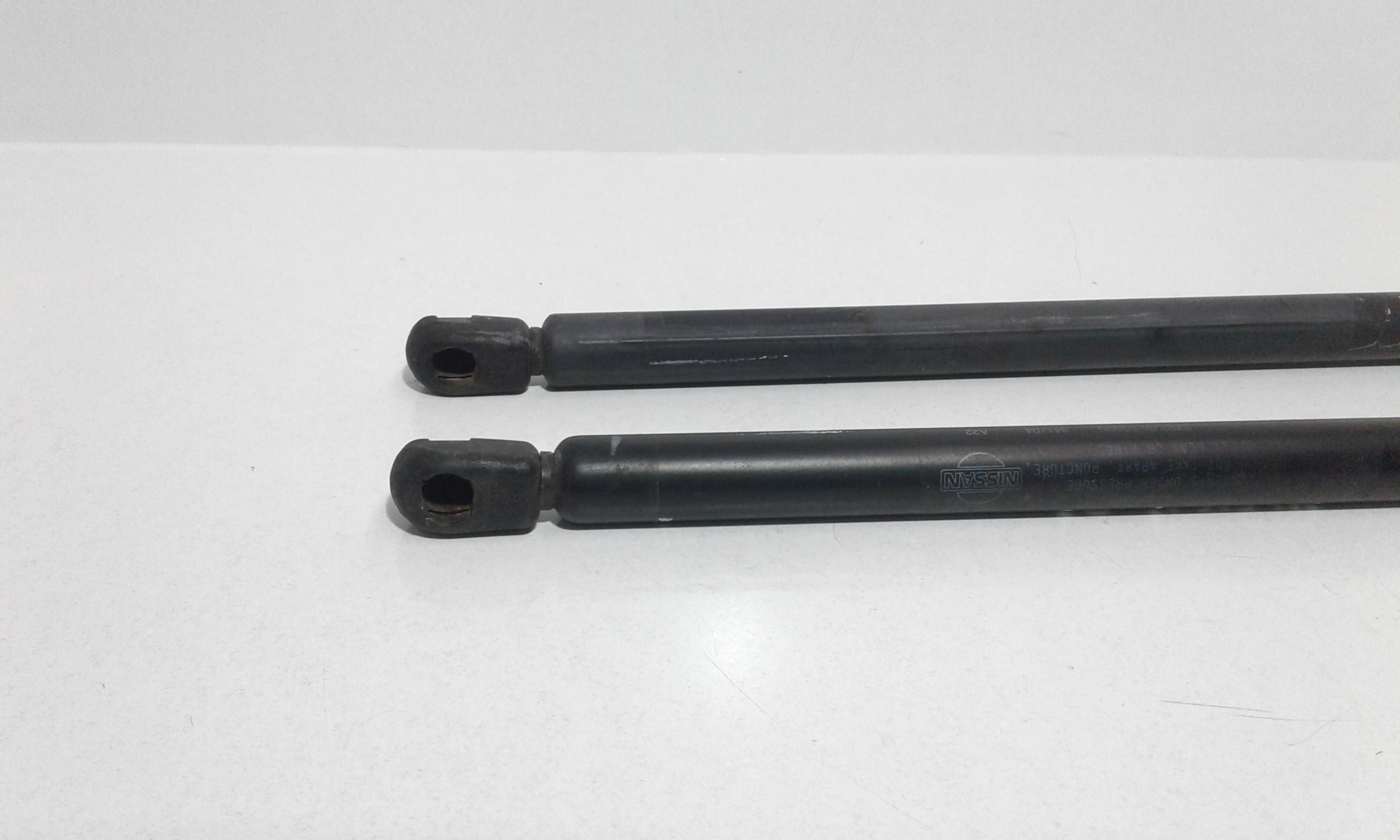 Pistoncini cofano Post. NISSAN Micra 4 Serie