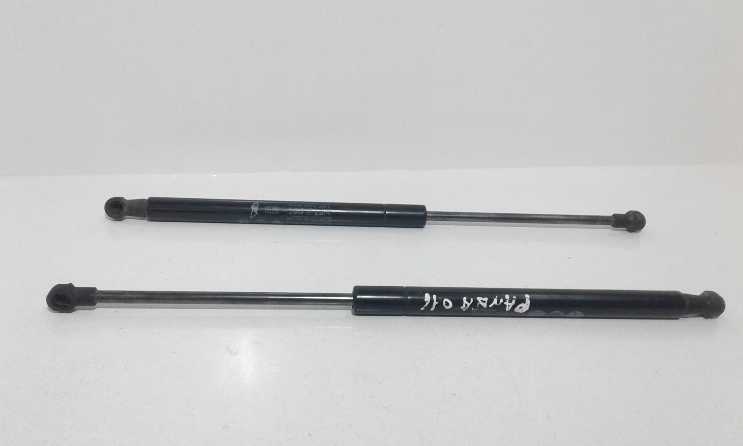 Pistoncini cofano Post. FIAT Panda 3 Serie