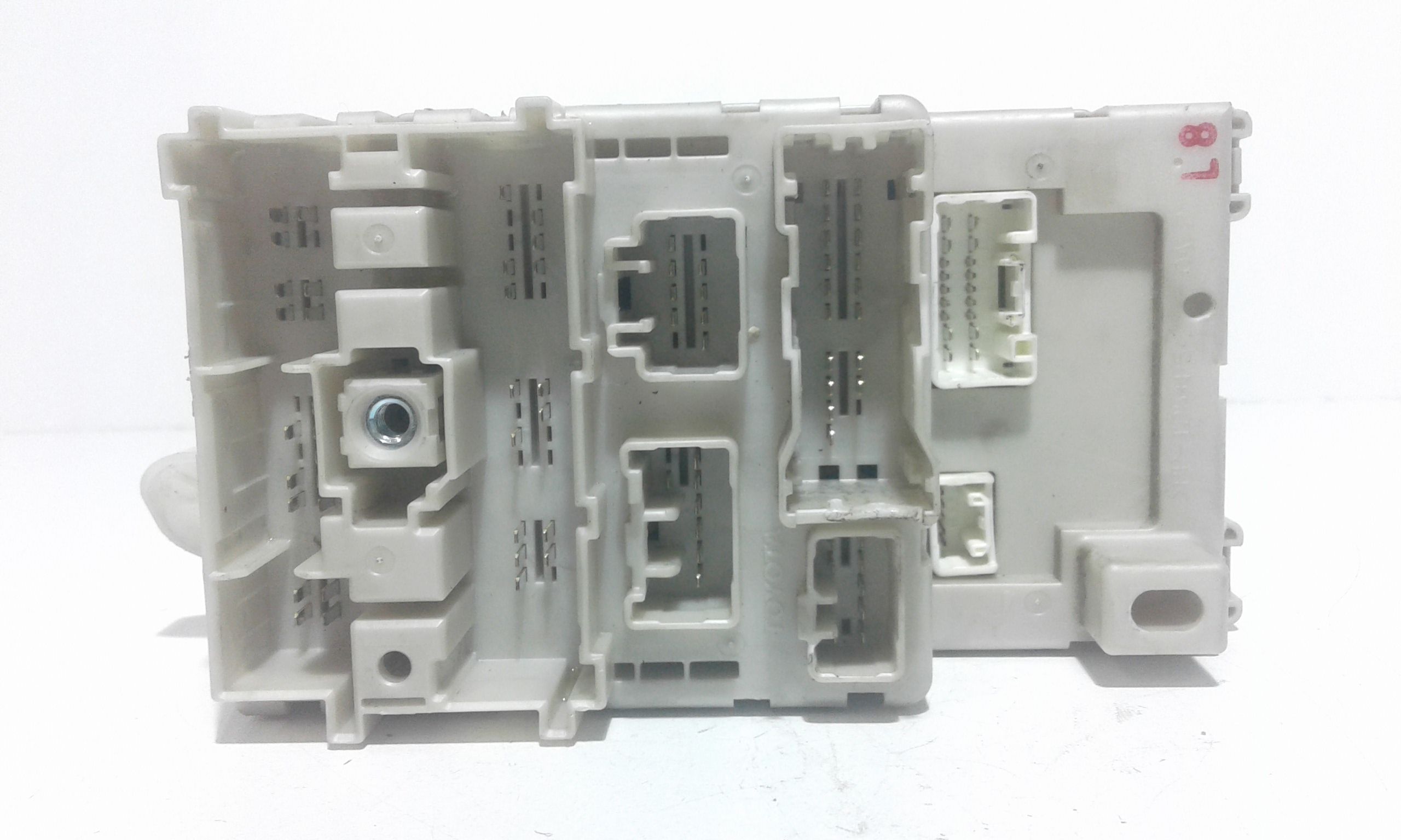 Centralina porta fusibili TOYOTA Rav4 2 Serie