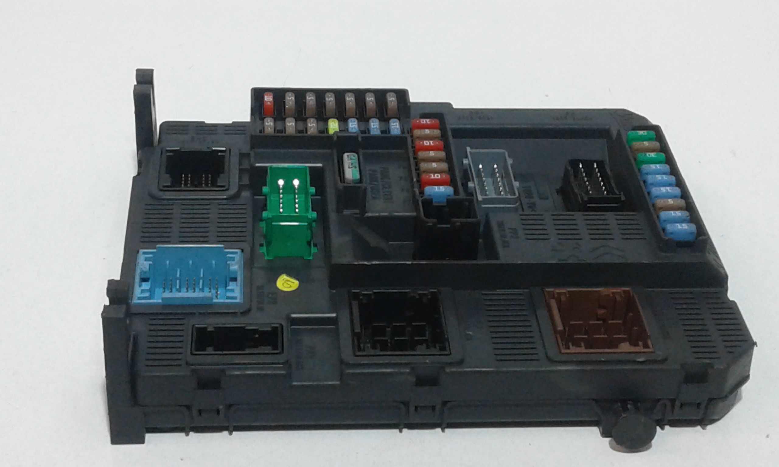 Centralina porta fusibili PEUGEOT 208 1 Serie