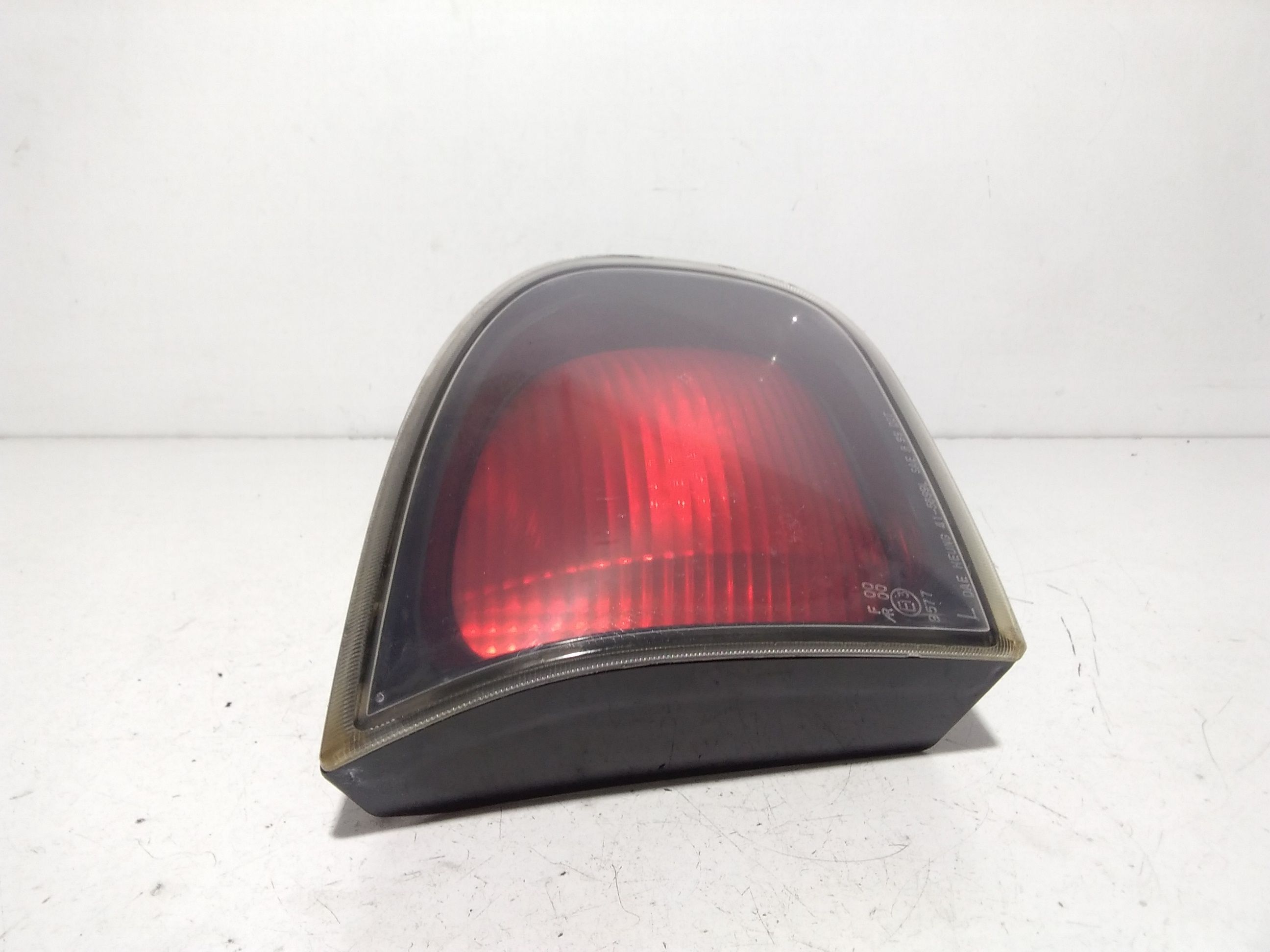 Stop Posteriore Sinistro Integrato nel Portello DAEWOO Lanos 1 Serie