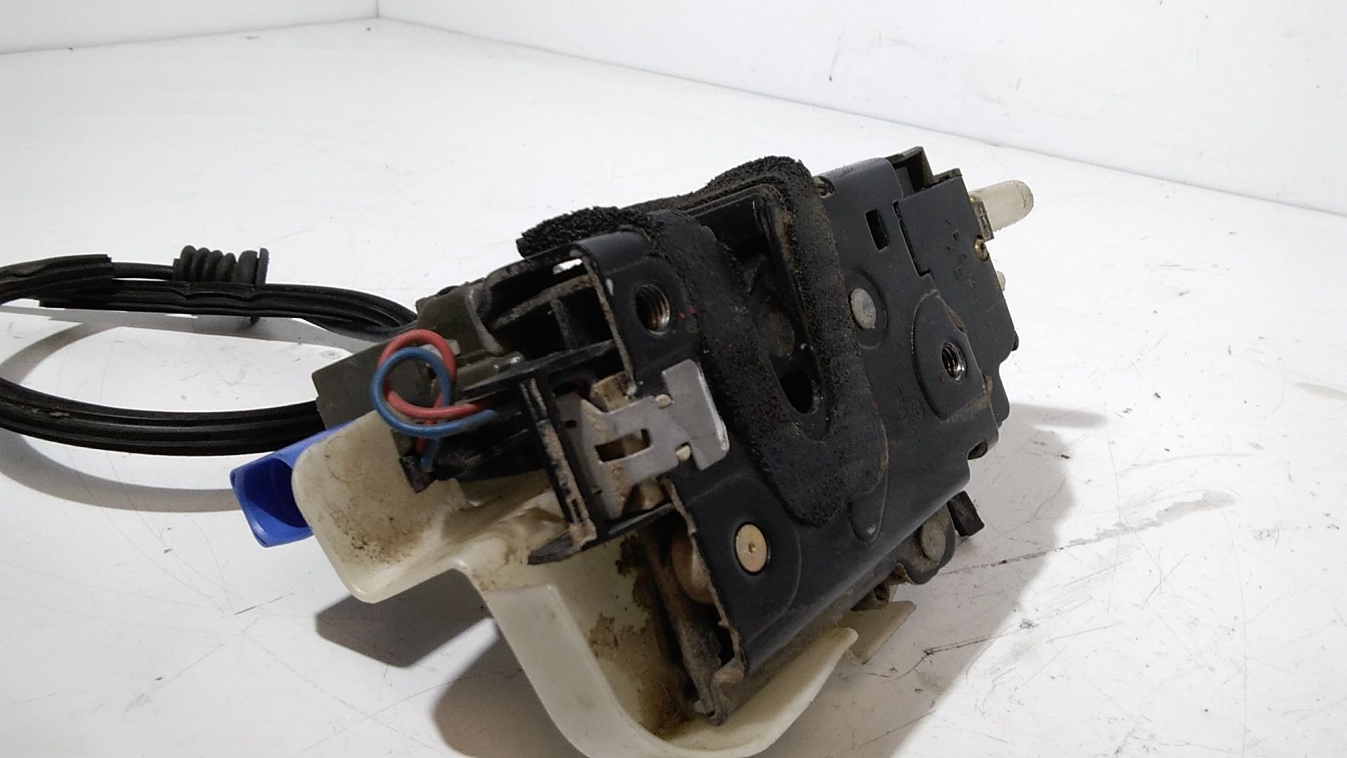 Serratura Anteriore Destra VOLKSWAGEN Polo 4 Serie