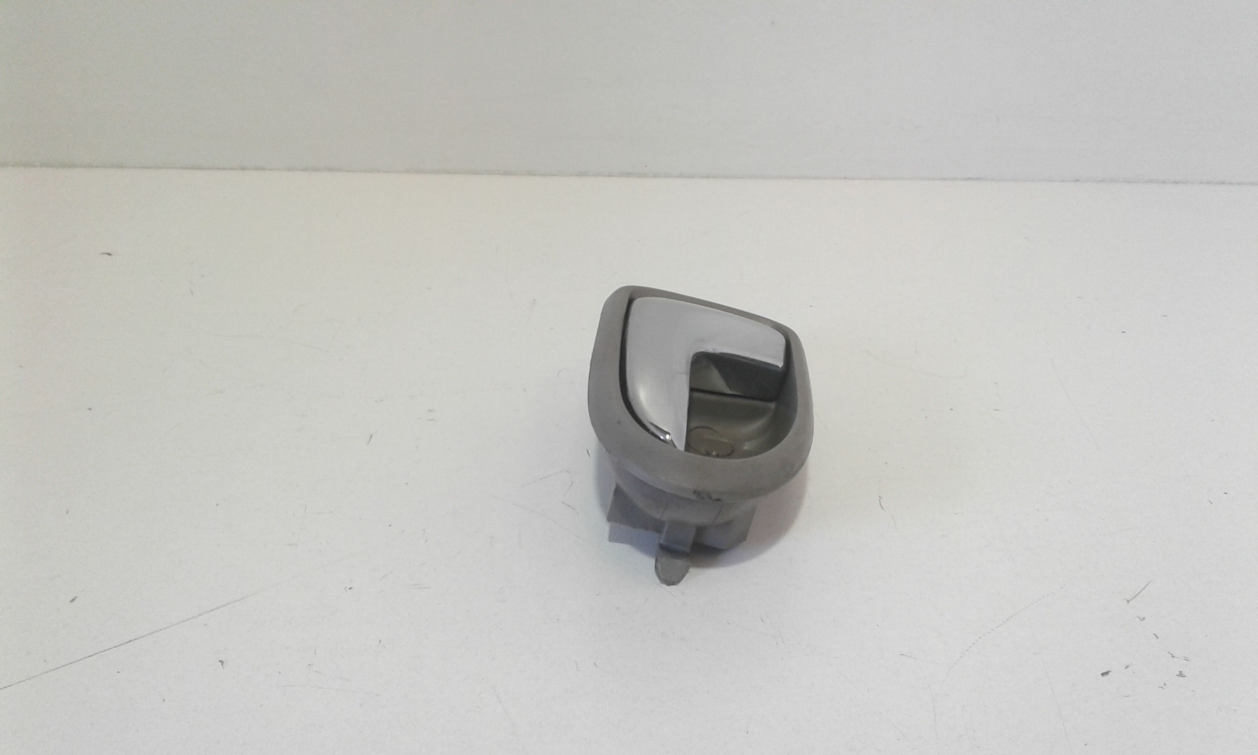 Maniglia esterna Anteriore Sinistra MAZDA Premacy 1 Serie