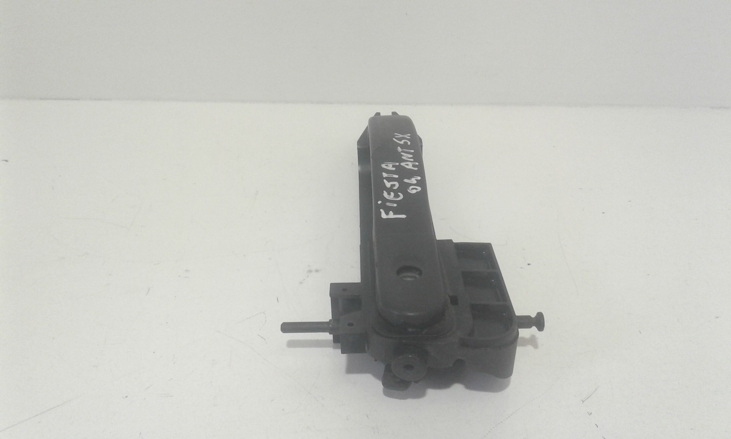 Maniglia esterna Anteriore Sinistra FORD Fiesta 4 Serie