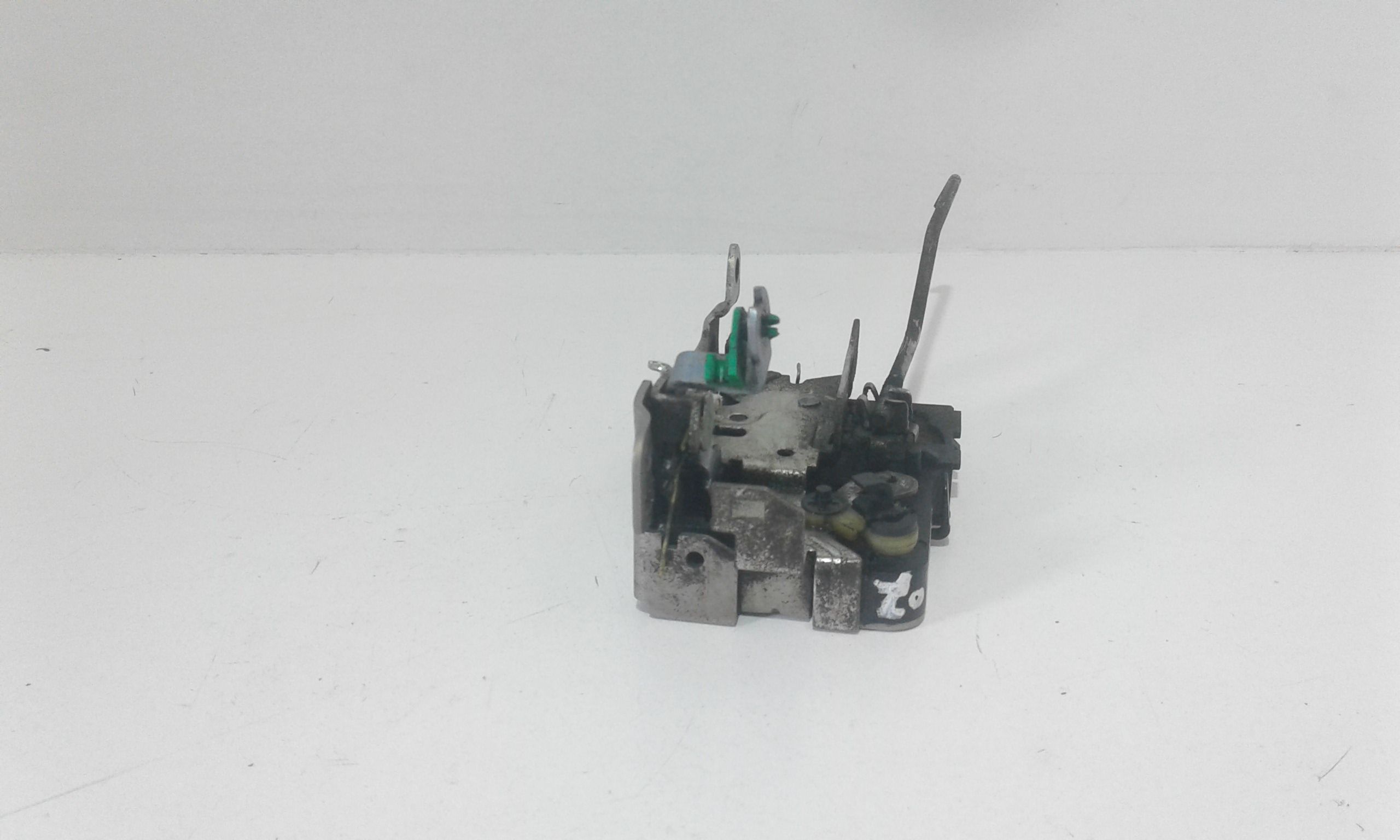 Serratura Anteriore Destra IVECO Daily 4 Serie