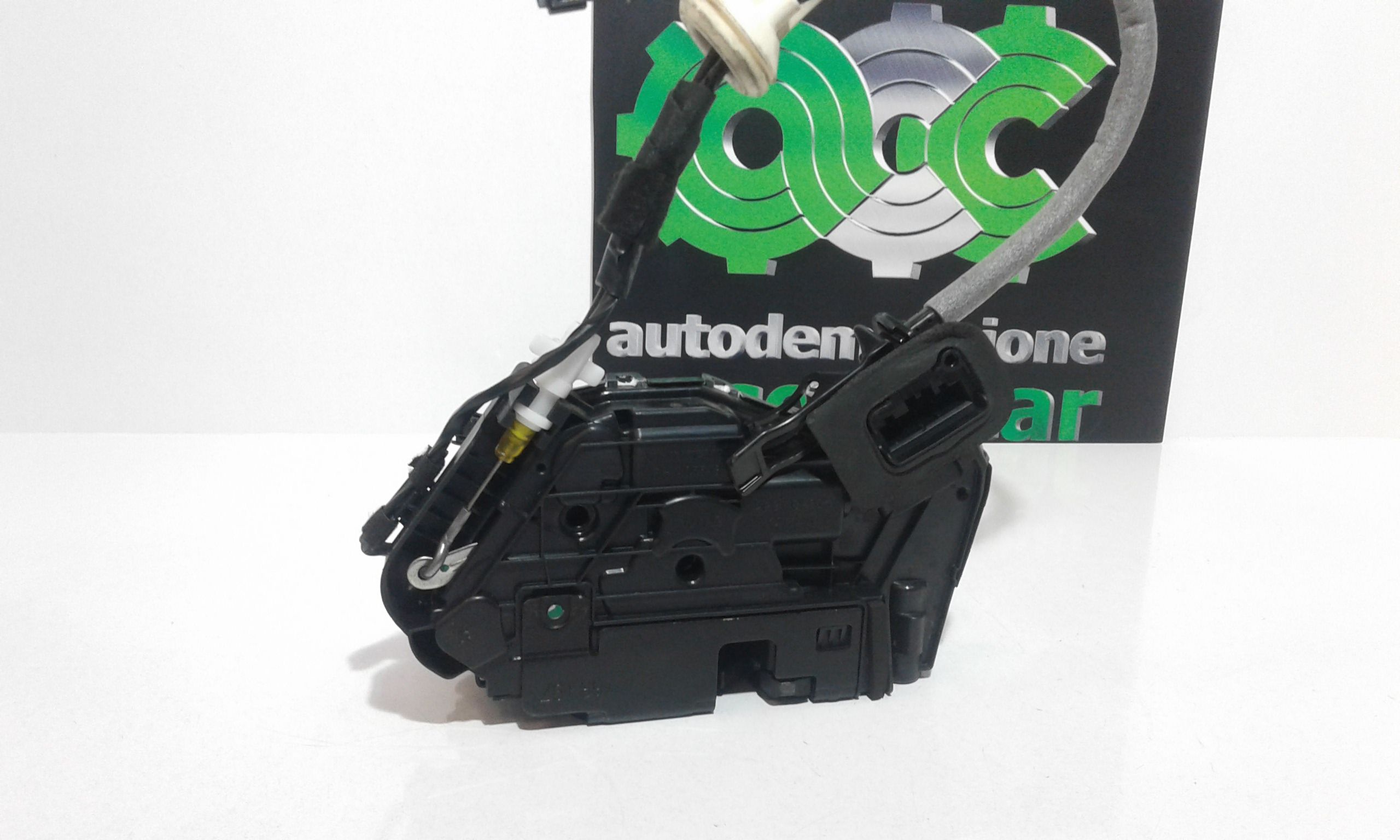 Serratura Anteriore Destra VOLKSWAGEN Tiguan R Line