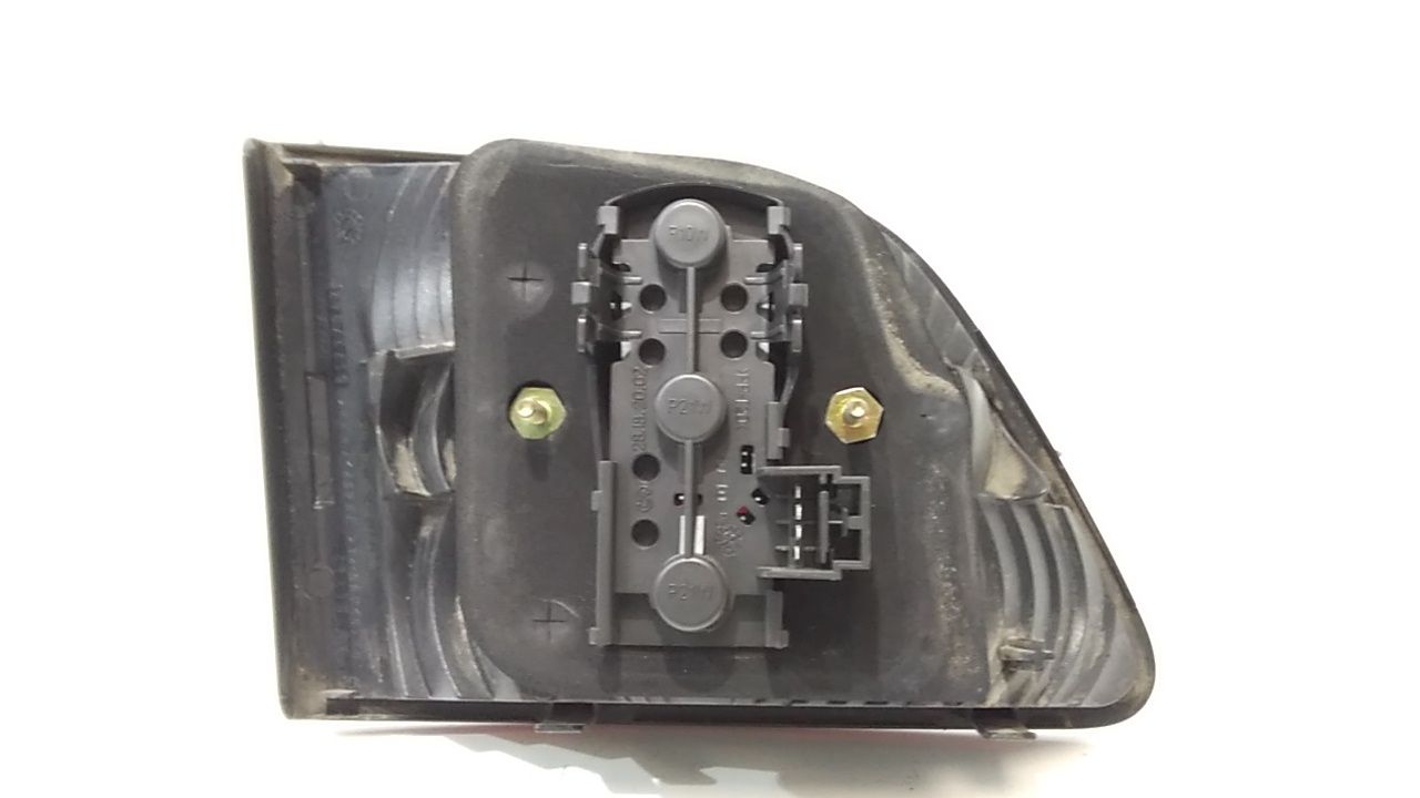 Stop Posteriore Destro Integrato nel Portello FIAT Stilo S. Wagon