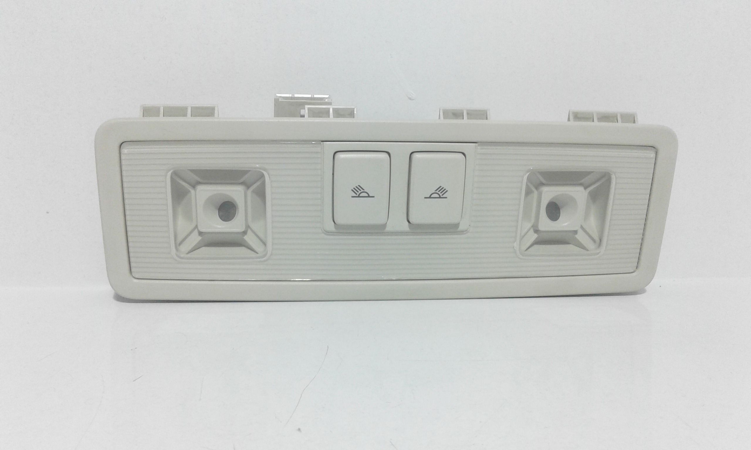 Plafoniera posteriore VOLKSWAGEN Passat Berlina 5 Serie