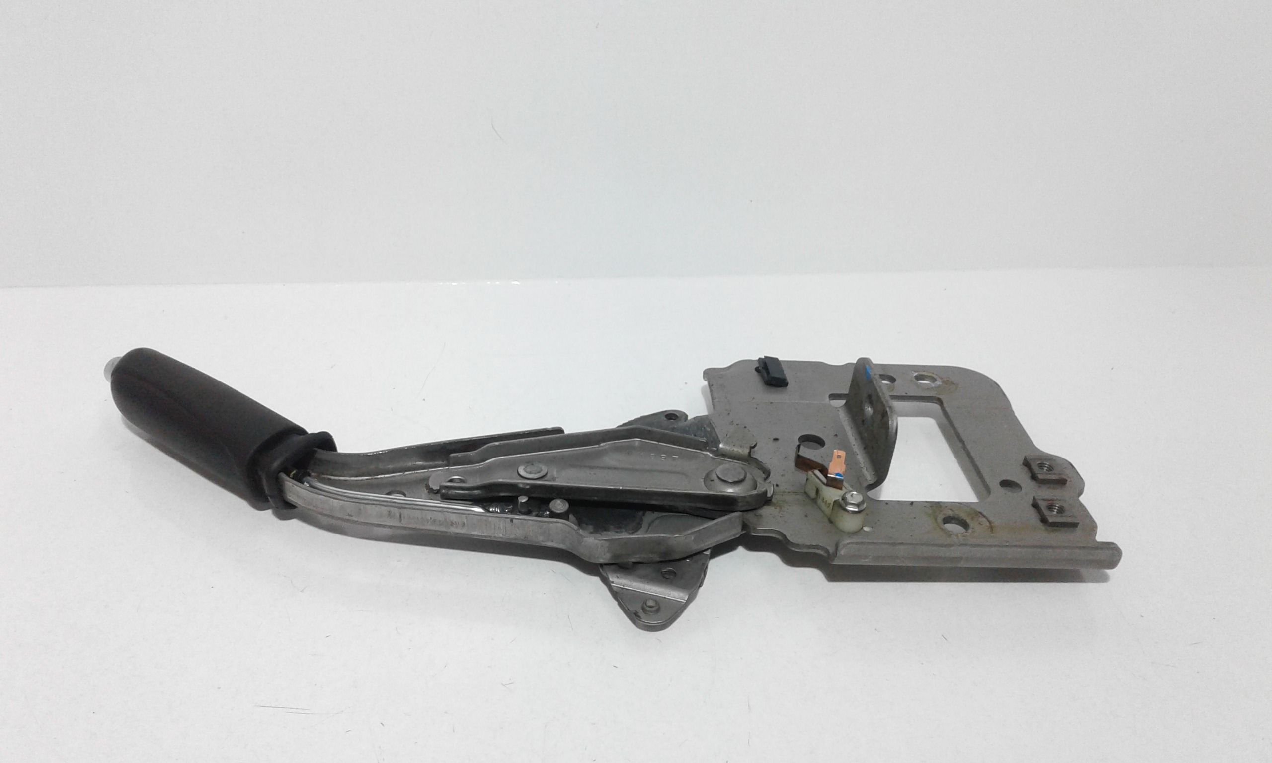 Leva Freno a Mano FIAT Freemont 1 Serie