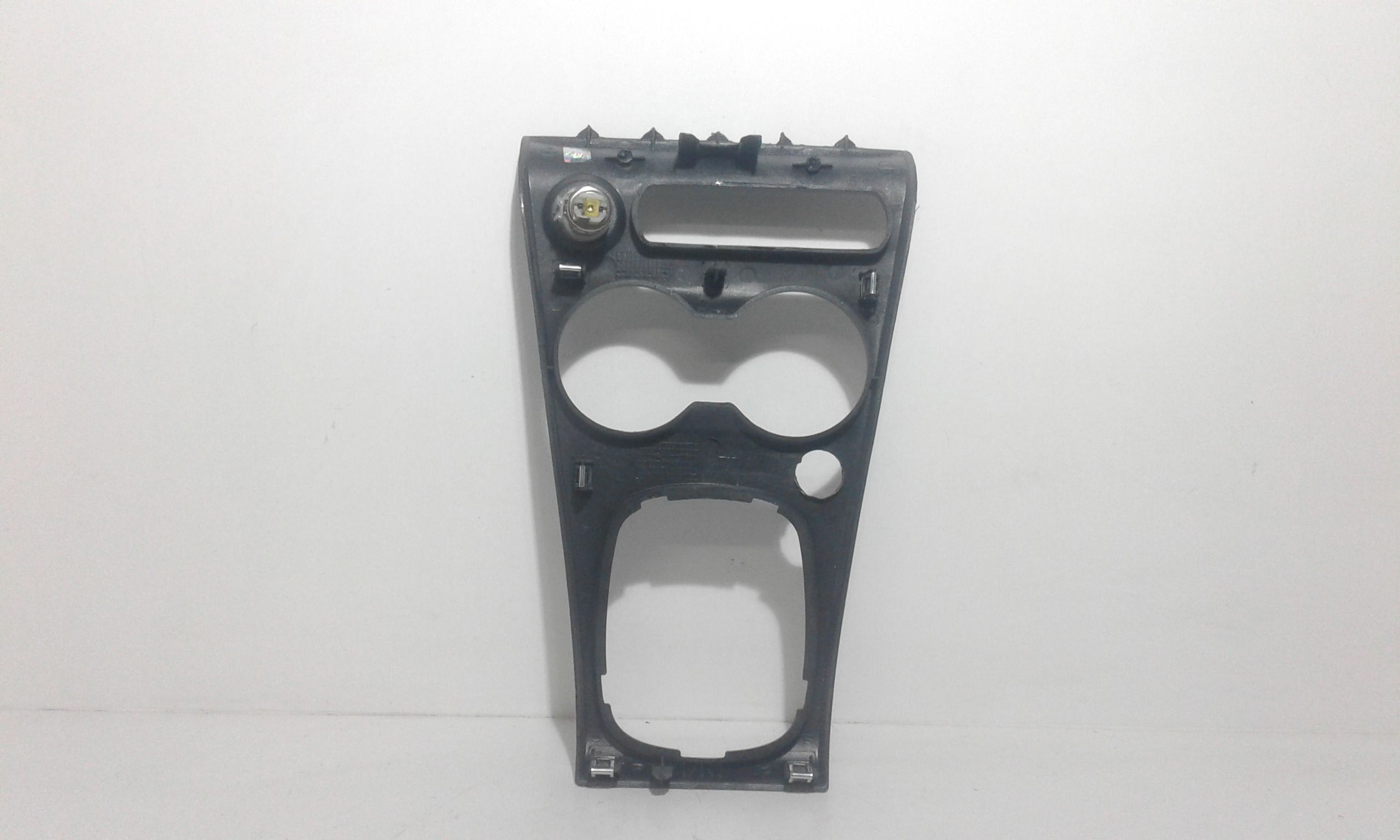 Cover plasticha leva marce TATA Indica 2 Serie