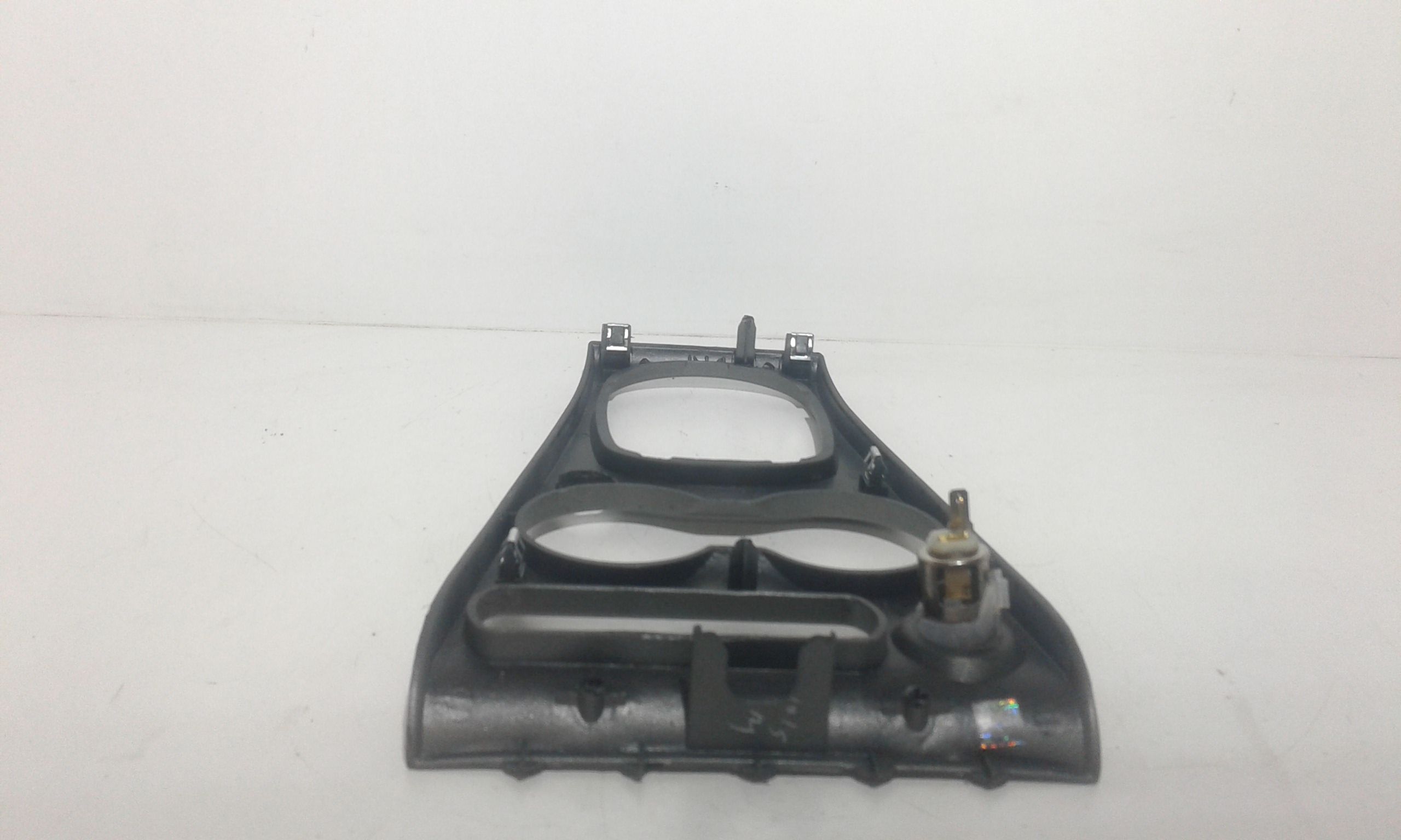 Cover plasticha leva marce TATA Indica 2 Serie