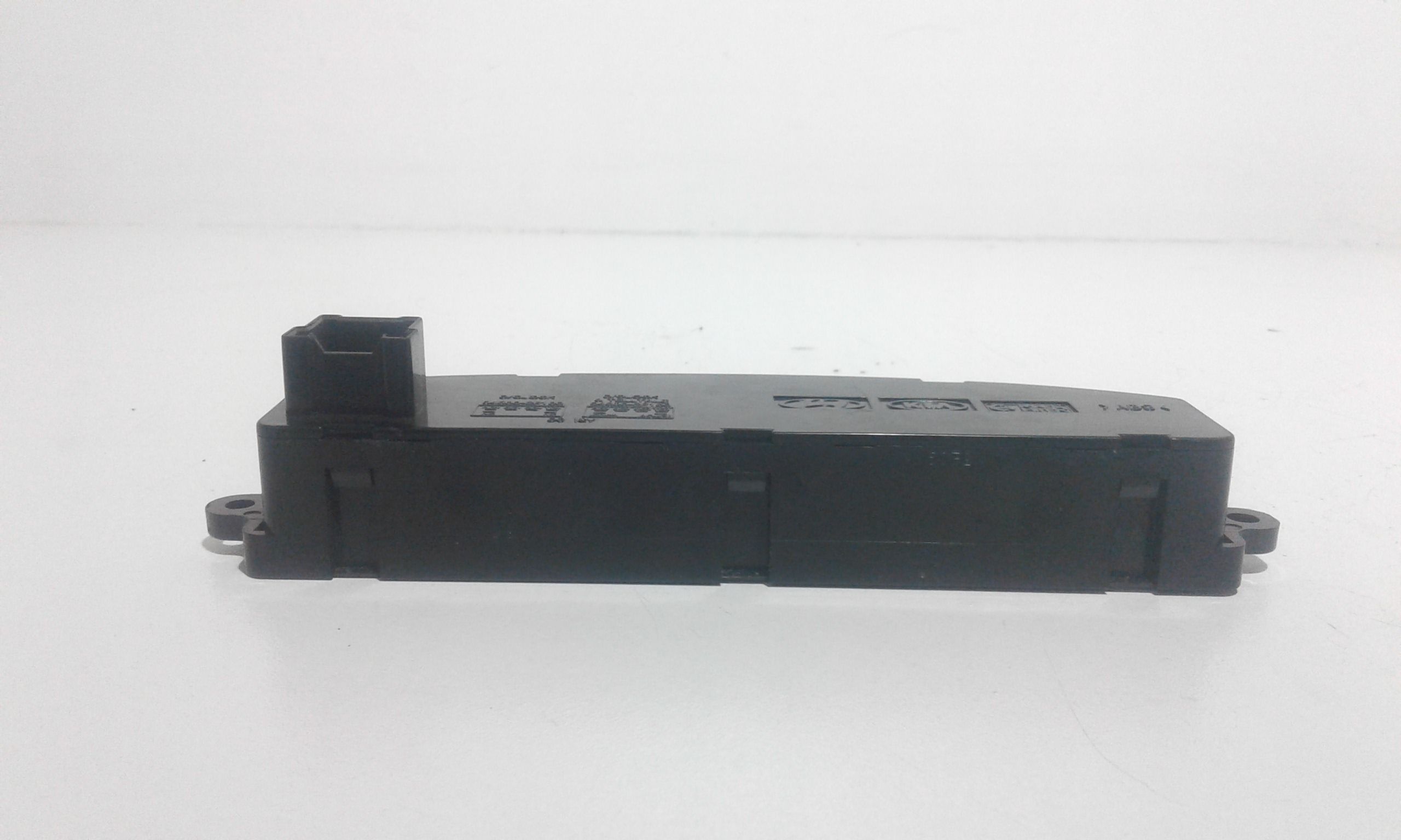 Display KIA Cerato 1 Serie