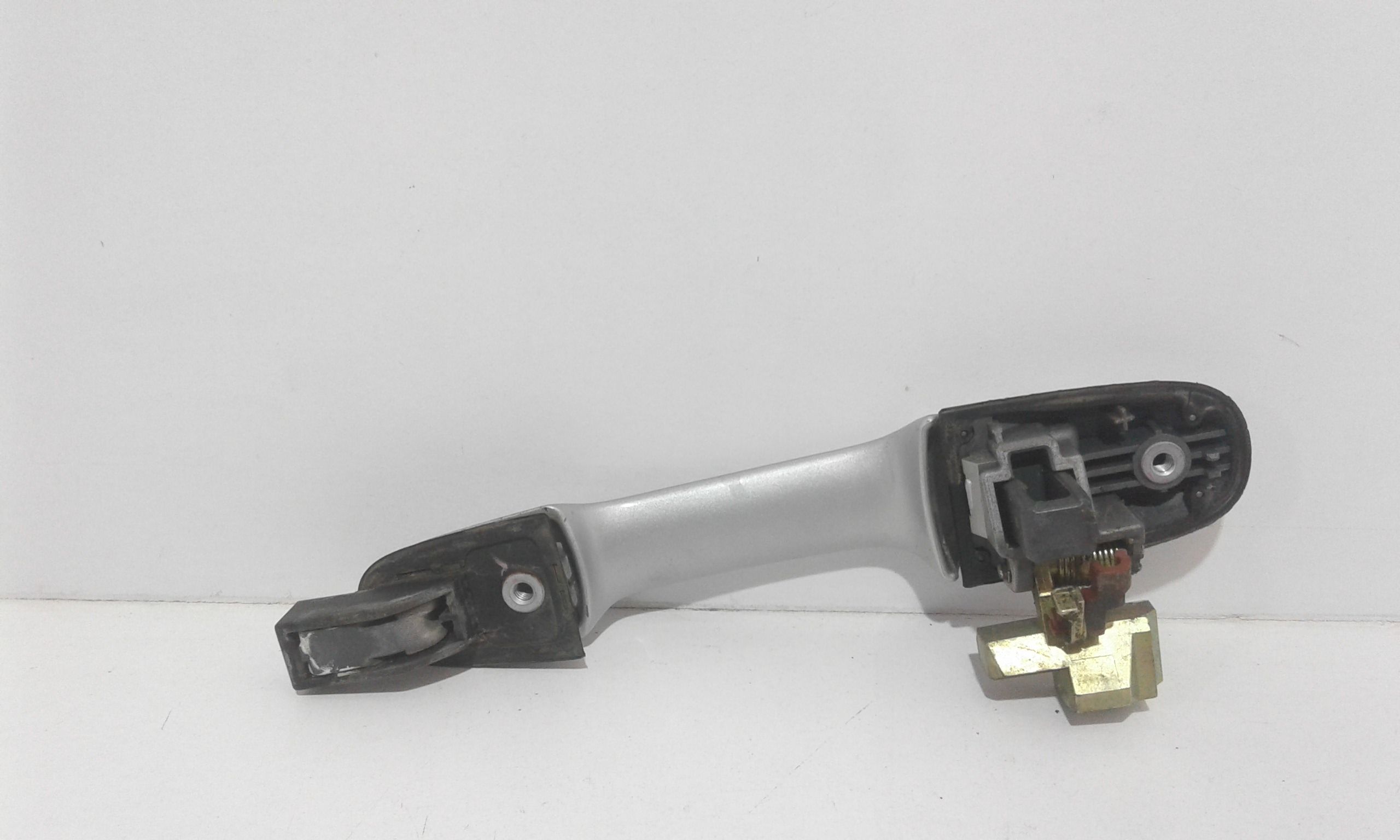 Maniglia esterna Posteriore Sinistra SUZUKI Liana Berlina