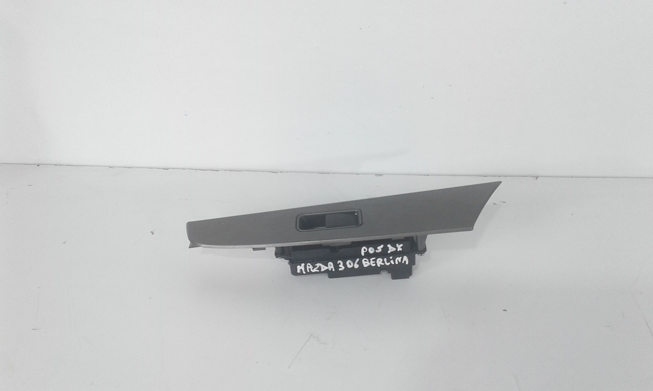 Pulsantiera Posteriore Destra MAZDA 3 Berlina 1 Serie