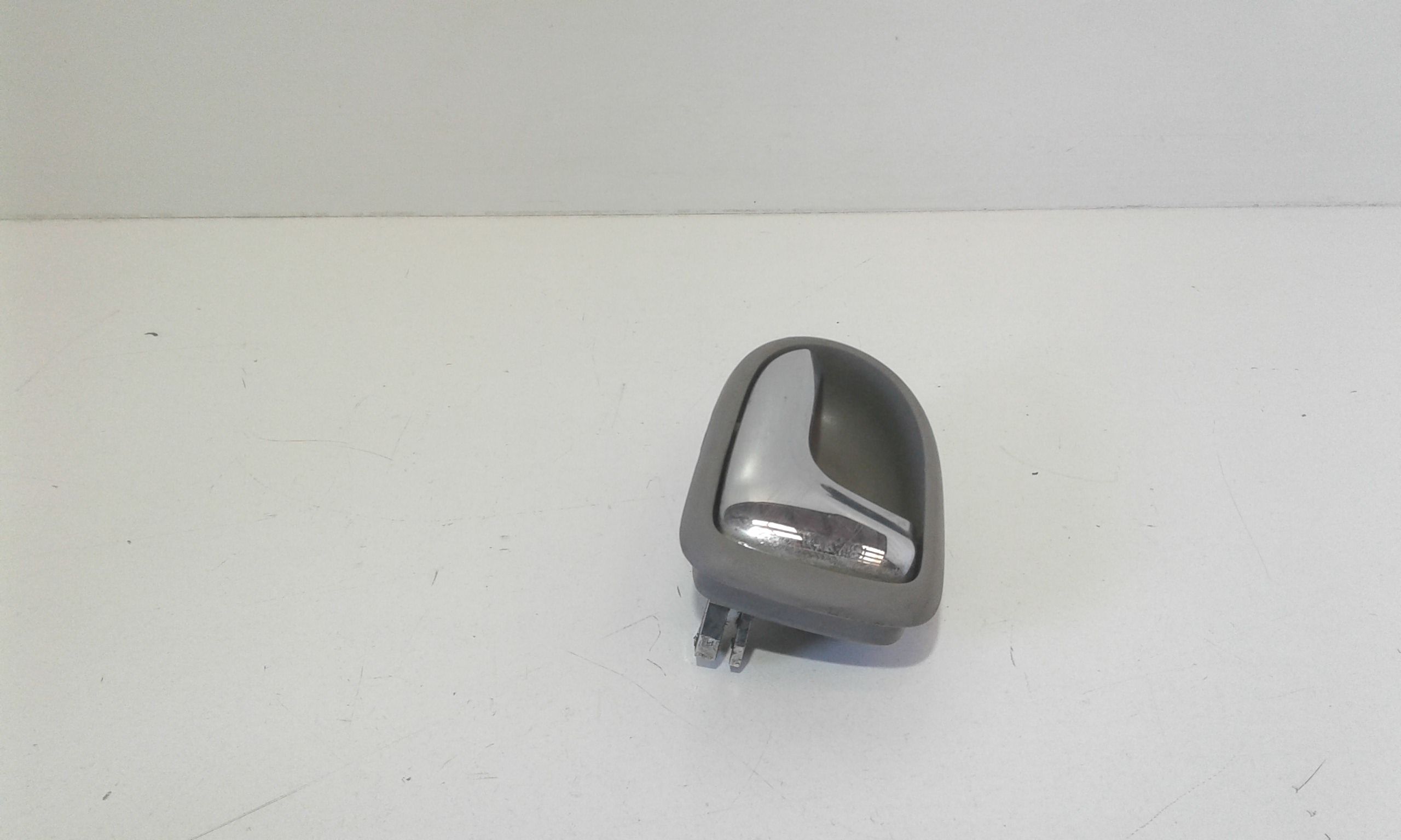 Maniglia interna anteriore Sinistra MAZDA Premacy 1 Serie