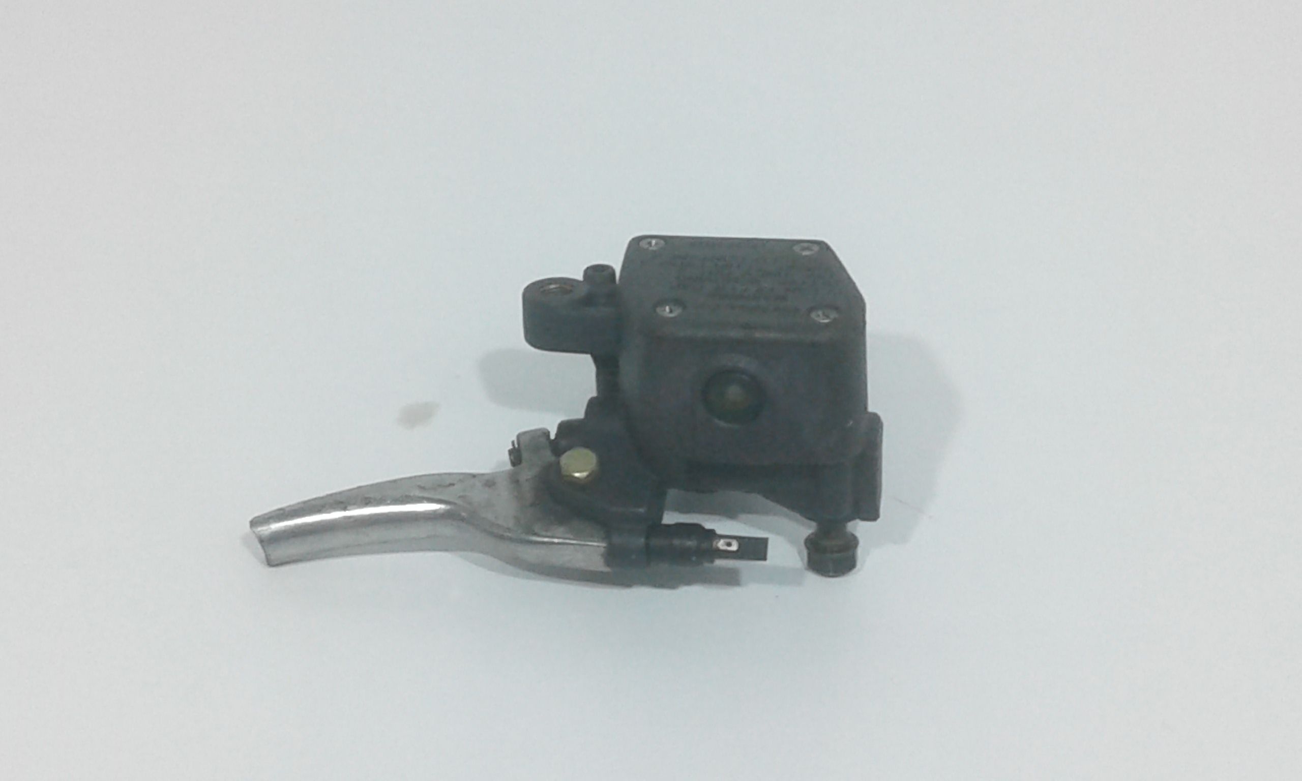 Pinza freno anteriore Aprilia Scarabeo 200