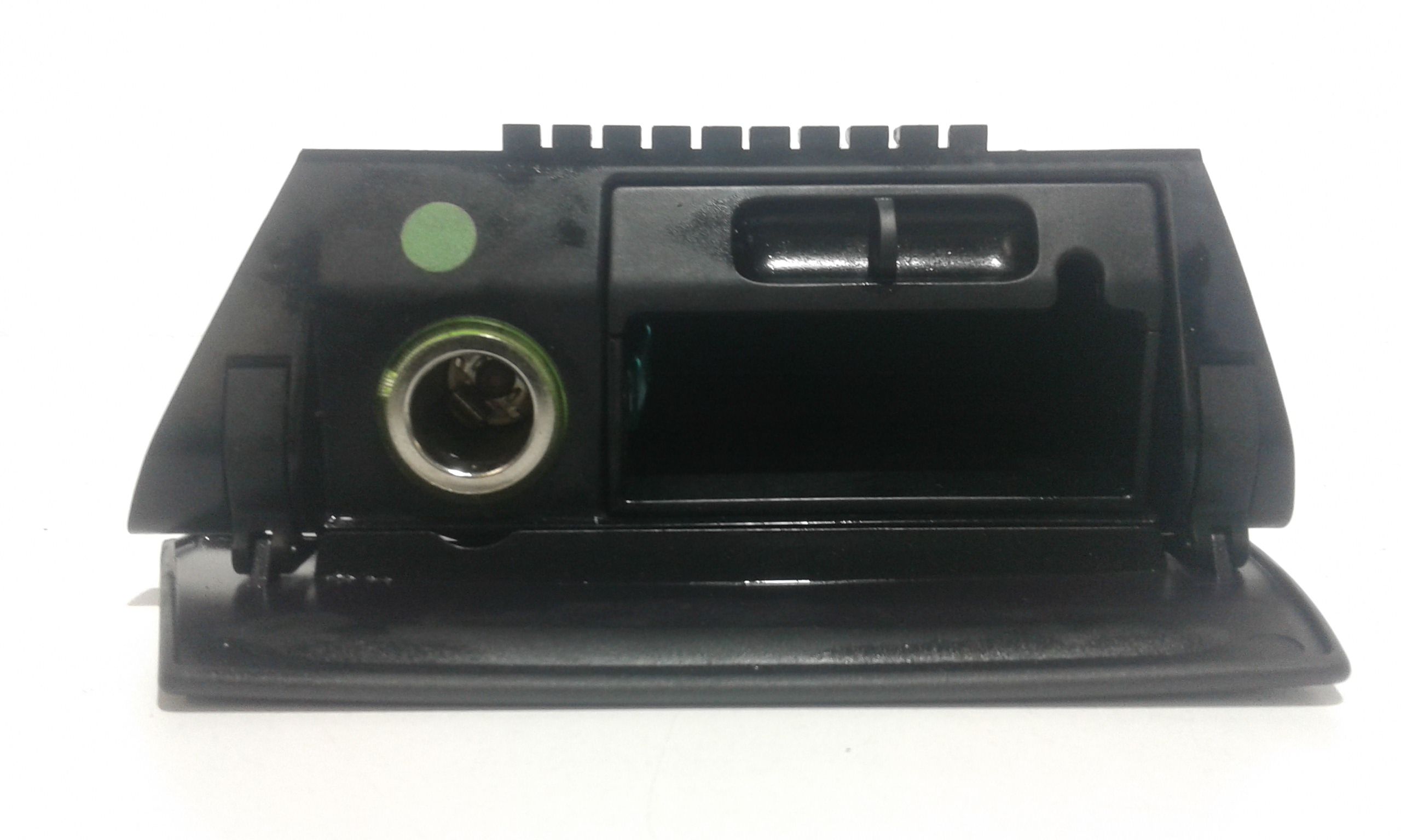 Posacenere FORD Focus S. Wagon 3 Serie