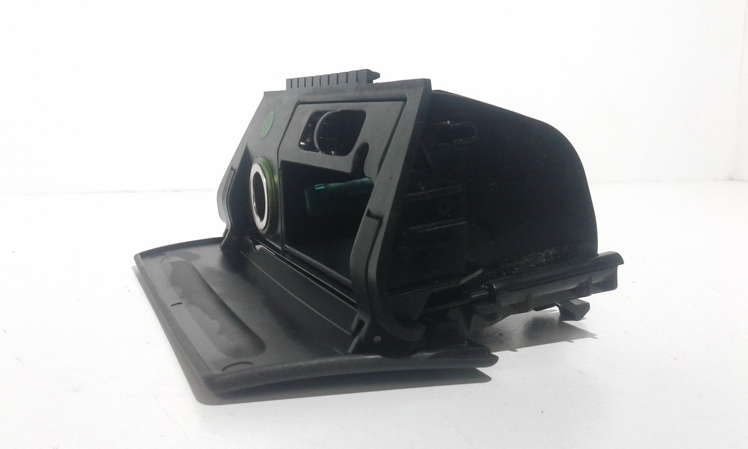 Posacenere FORD Focus S. Wagon 3 Serie