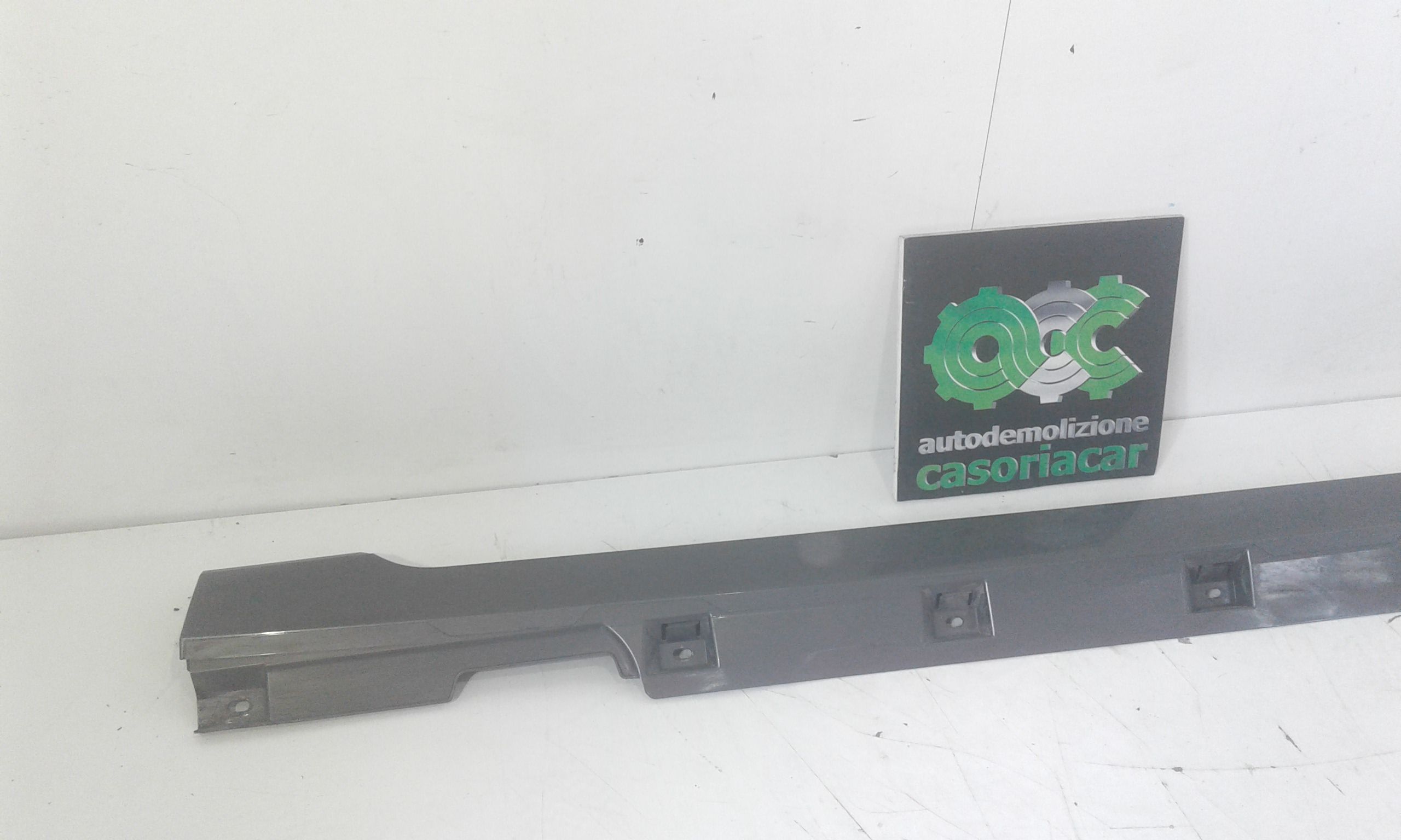 Minigonna Laterale Destra VOLKSWAGEN Passat Berlina 5 Serie