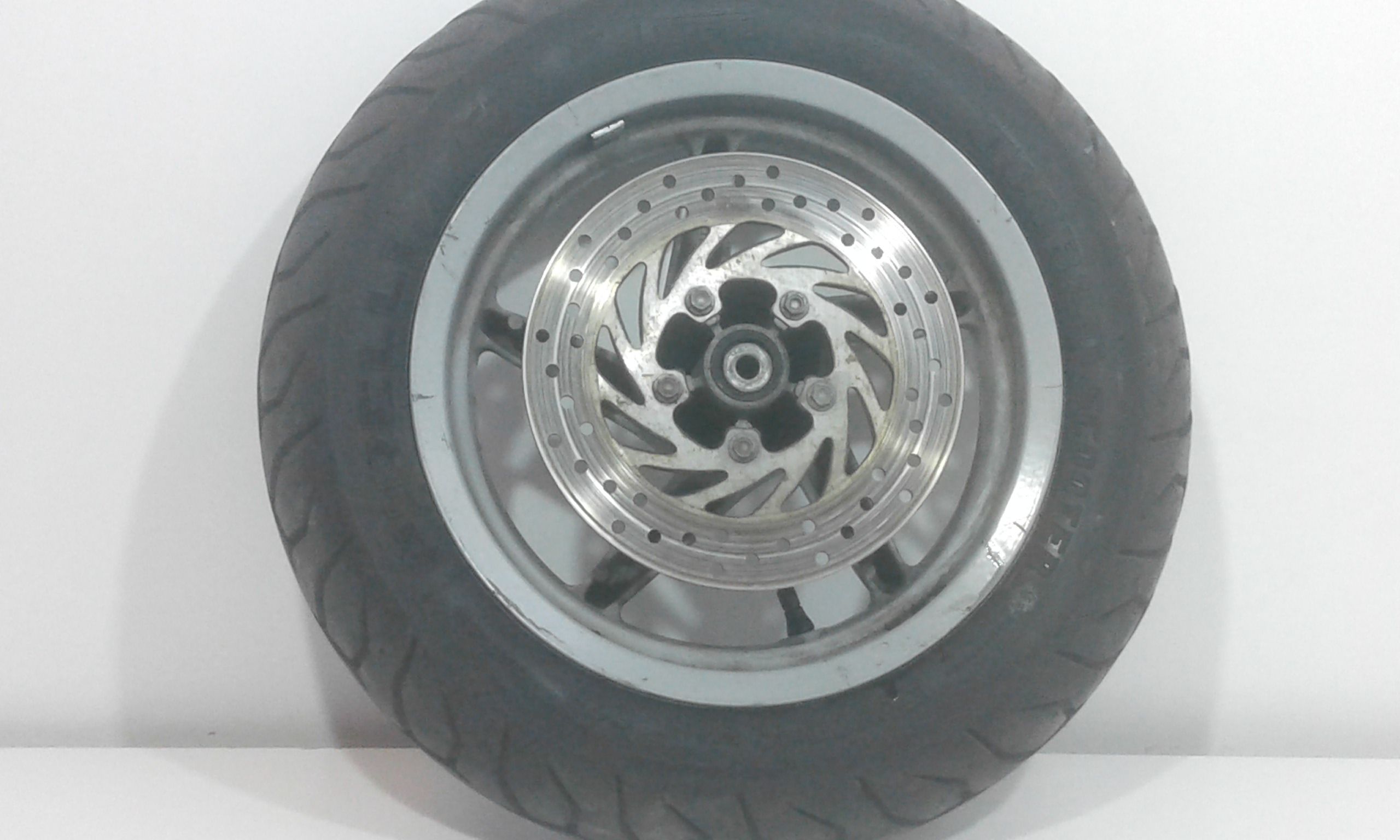 Ruota anteriore Aprilia Leonardo 125