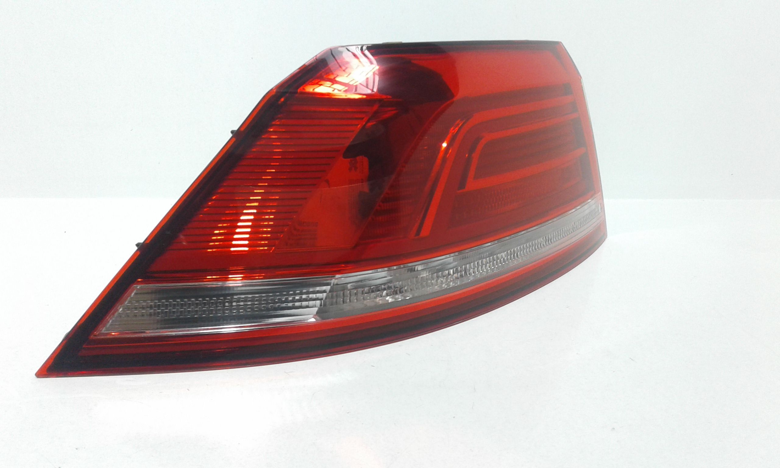 Stop fanale Posteriore sinistro a LED lato Guida VOLKSWAGEN Passat Berlina 5 Serie