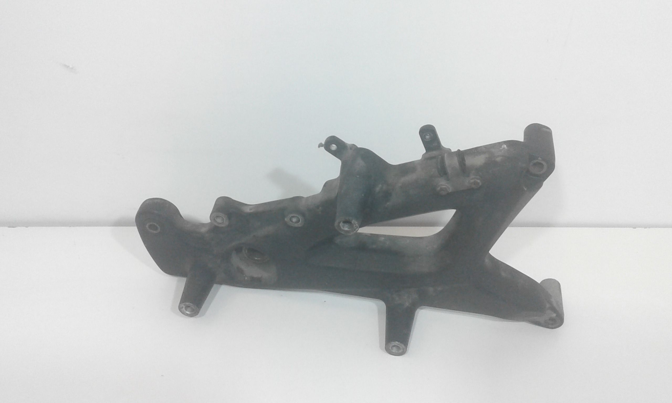 Staffa supporto marmitta Kymco Downtown 200cc