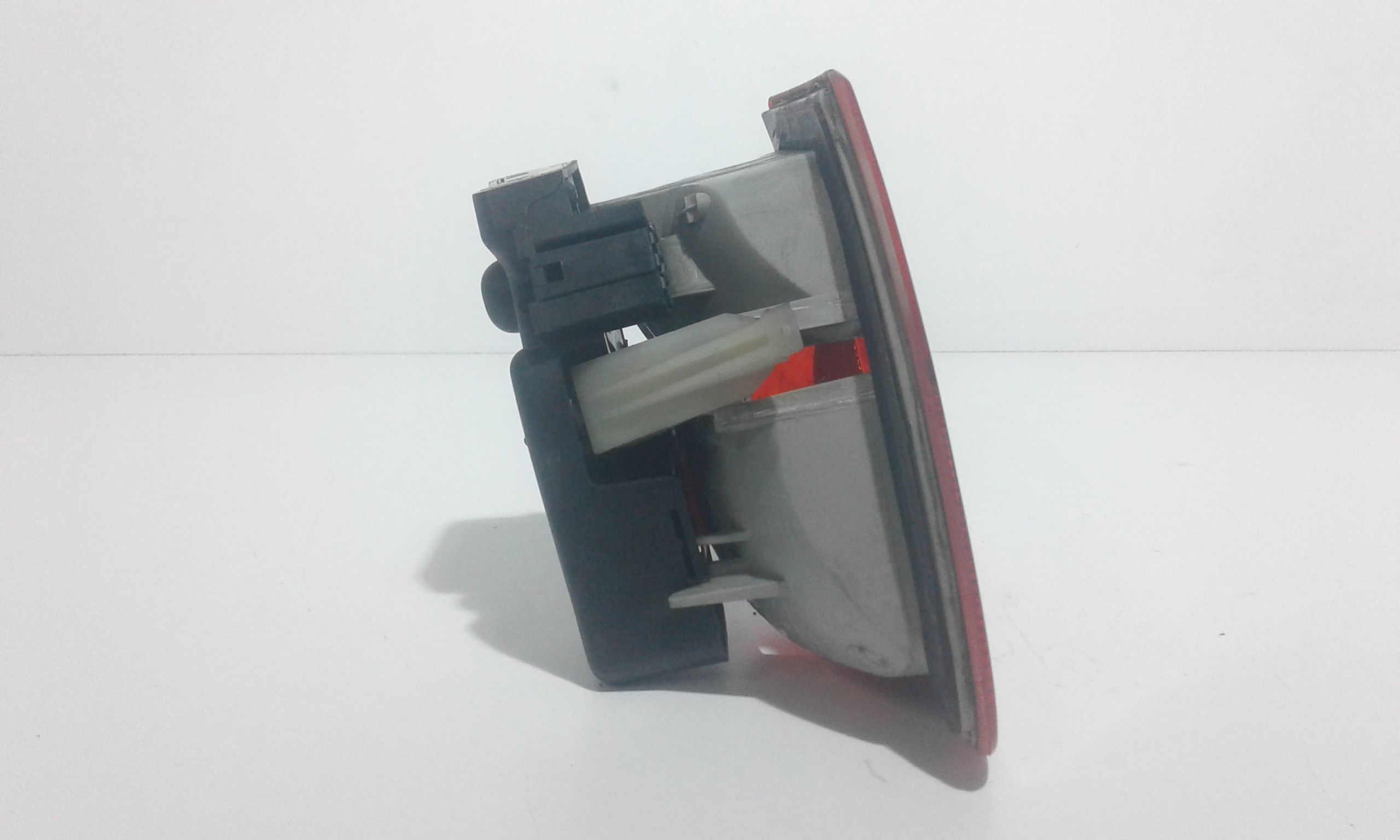 Stop Posteriore Destro Integrato nel Portello BMW Serie 3 E46 Berlina 2 Serie