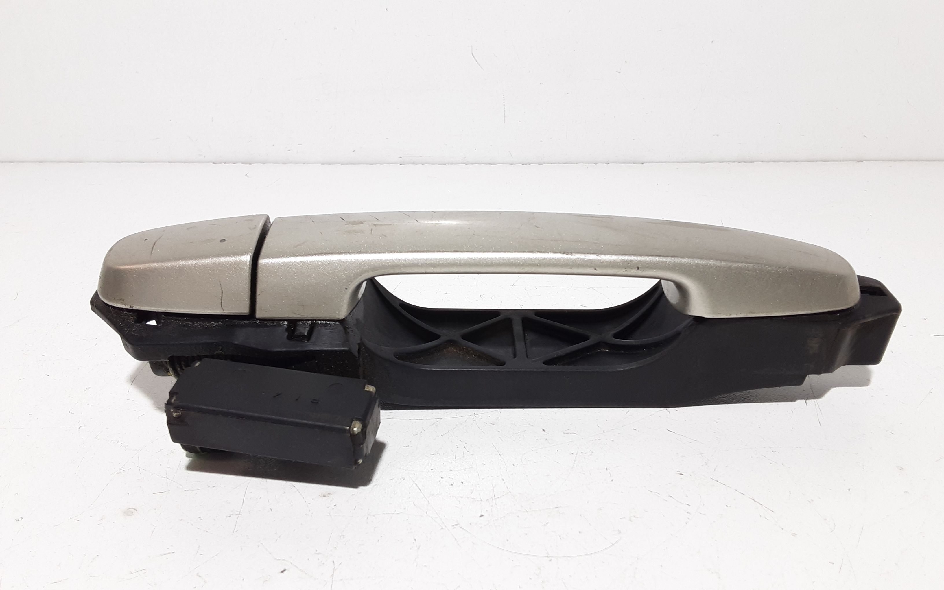 Maniglia esterna Posteriore Sinistra TOYOTA Corolla Verso 1 Serie