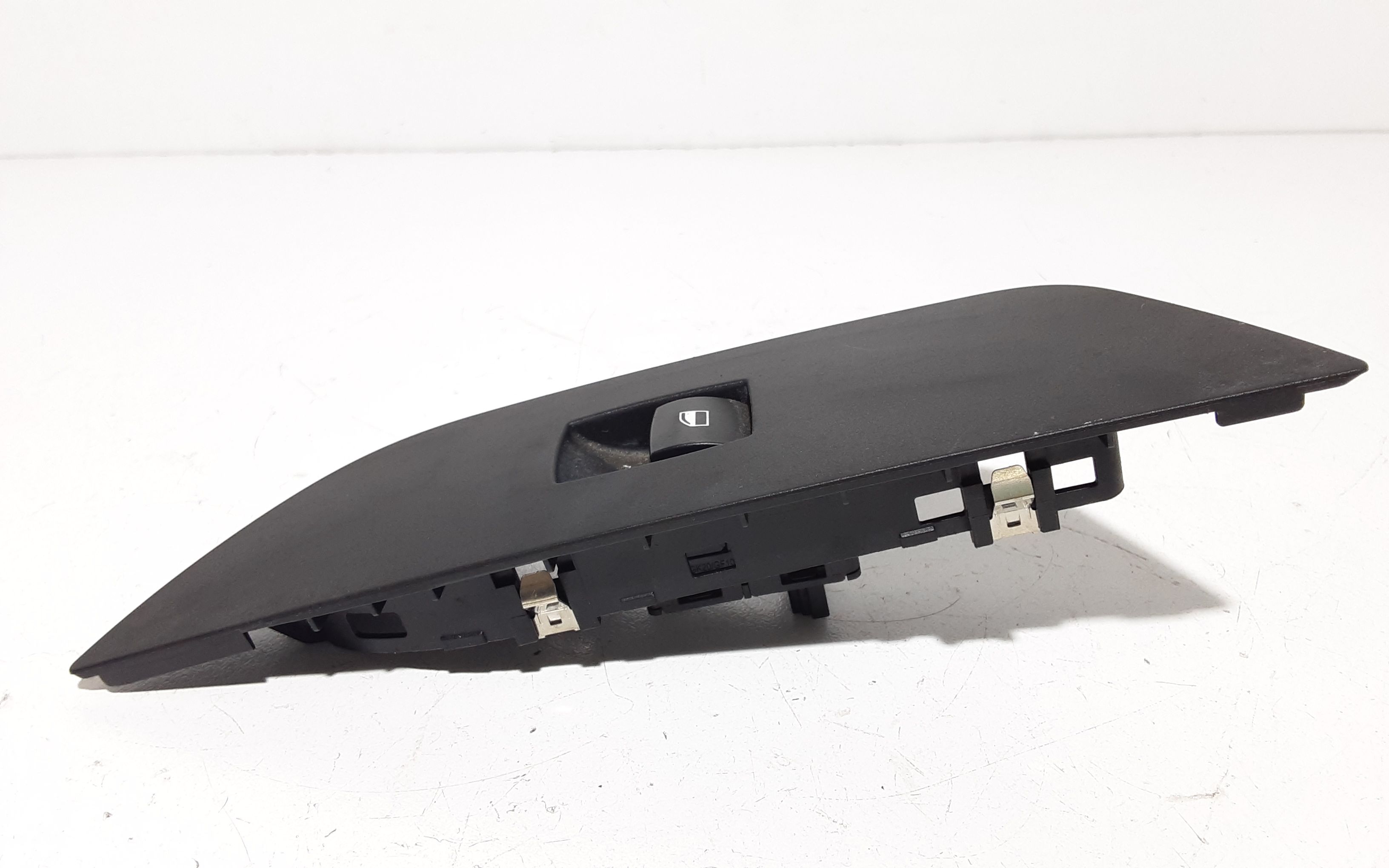 Pulsantiera Posteriore Sinistra BMW X1 Serie (09>15)