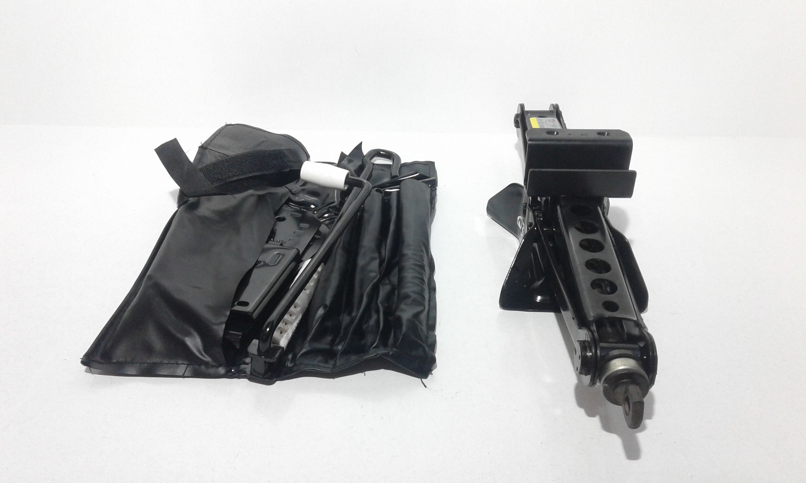 Cric AUDI Q3 1 Serie