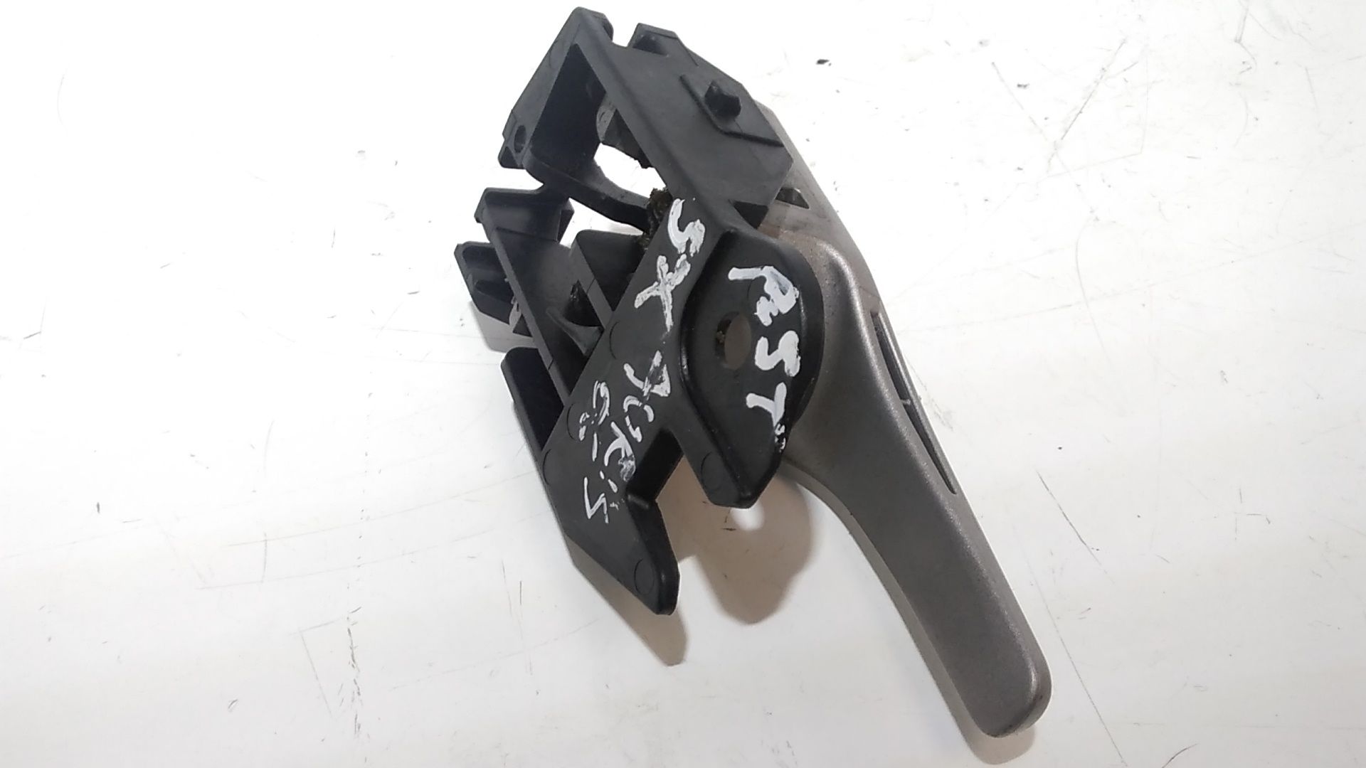 Maniglia interna Posteriore Sinistra TOYOTA Auris Serie (E150) (07>12)