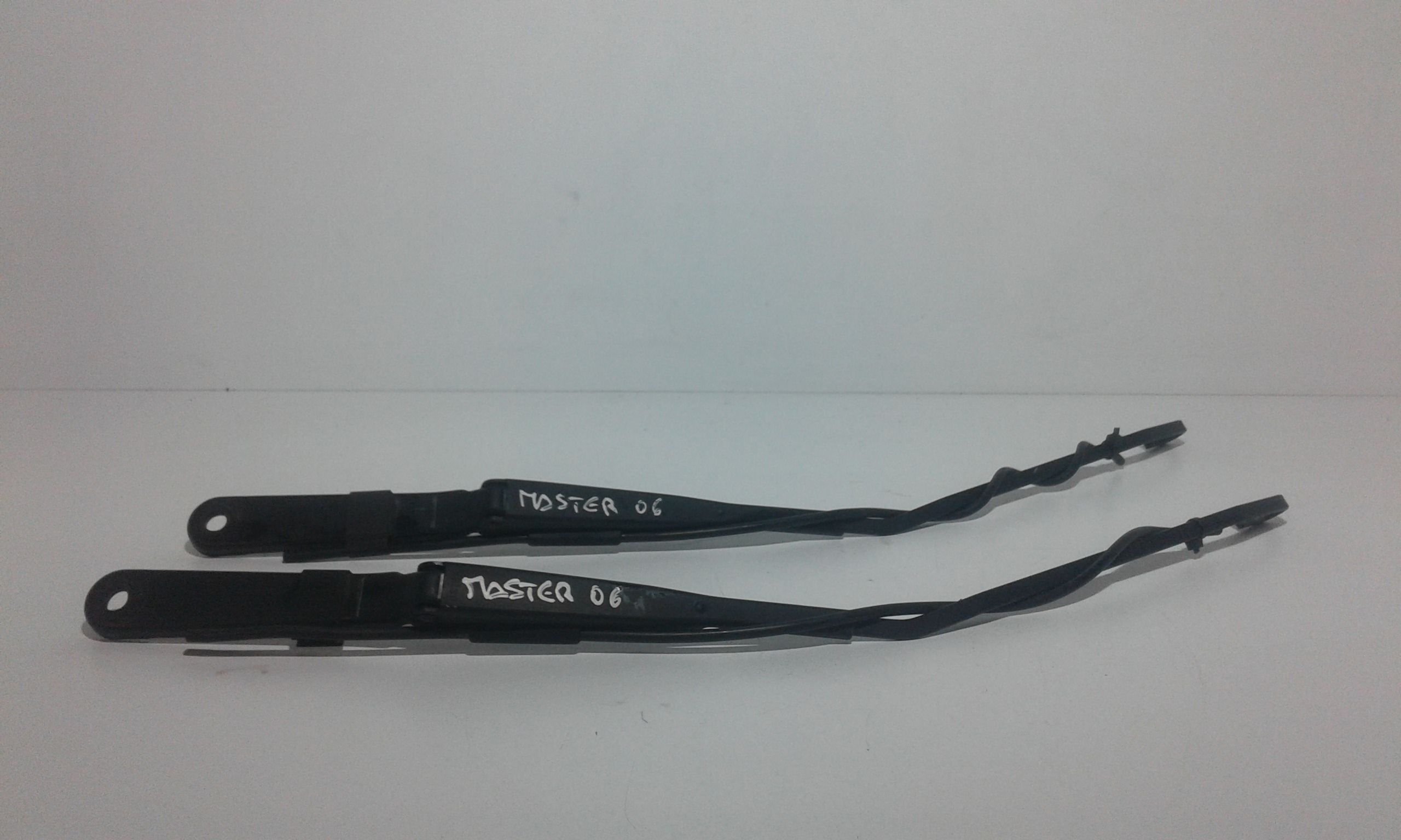 Bracci Tergi ant. RENAULT Master 3 Serie