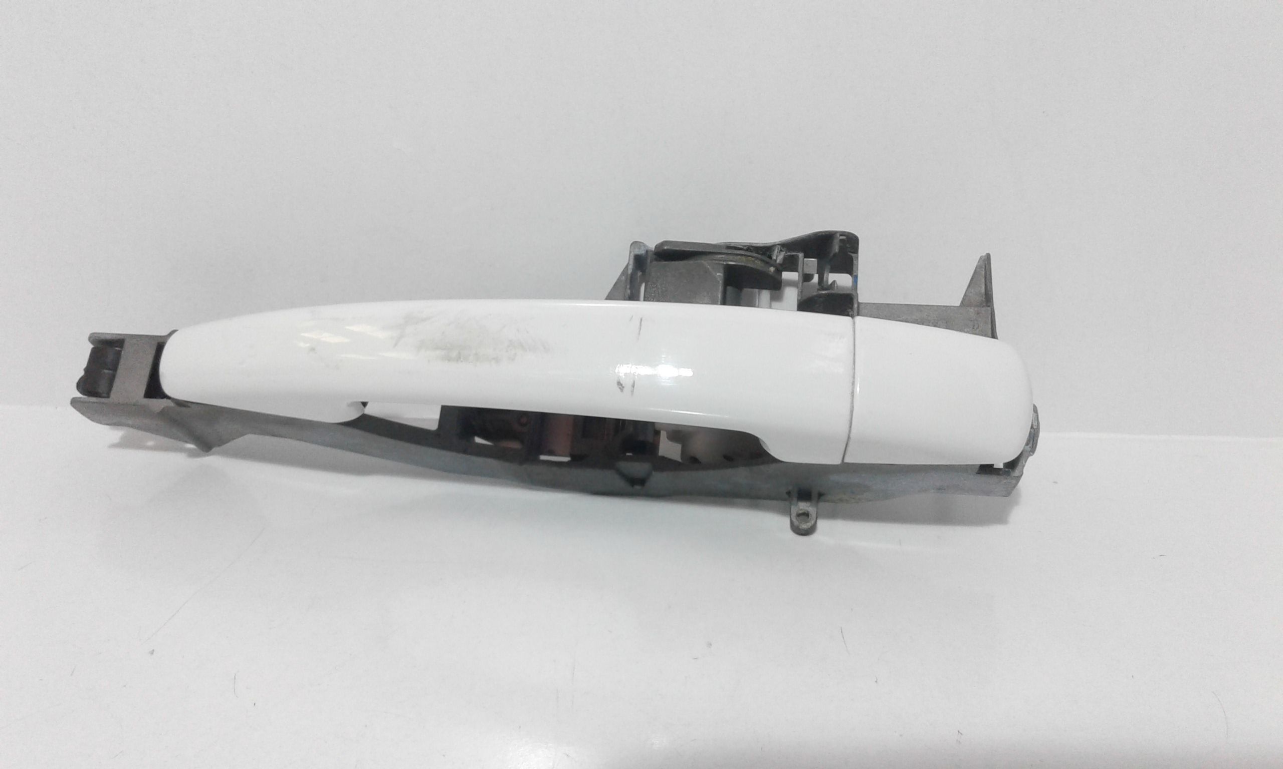 Maniglia esterna Posteriore Sinistra PEUGEOT 3008 1 Serie