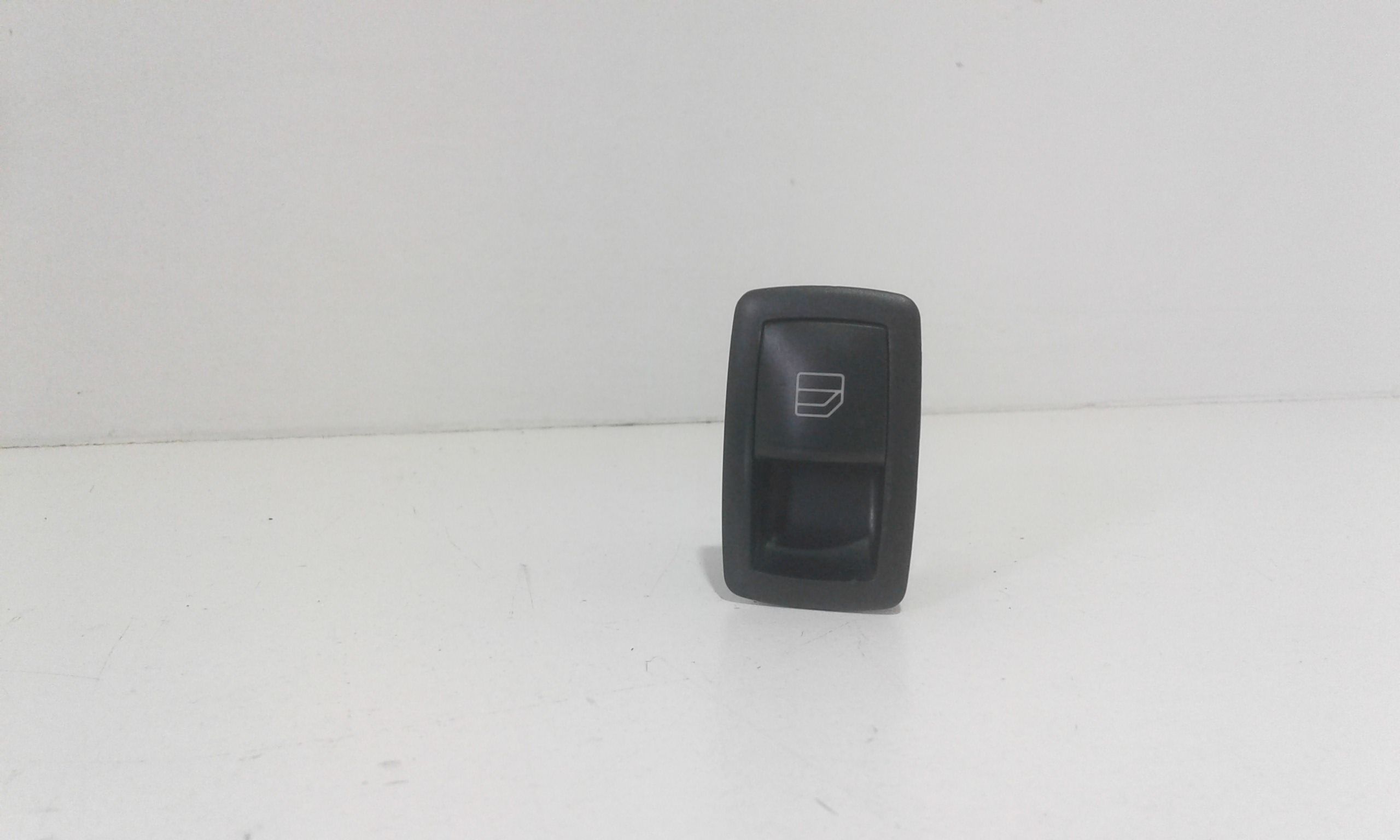 Pulsantiera Posteriore Sinistra MERCEDES Classe A W169 3 Serie