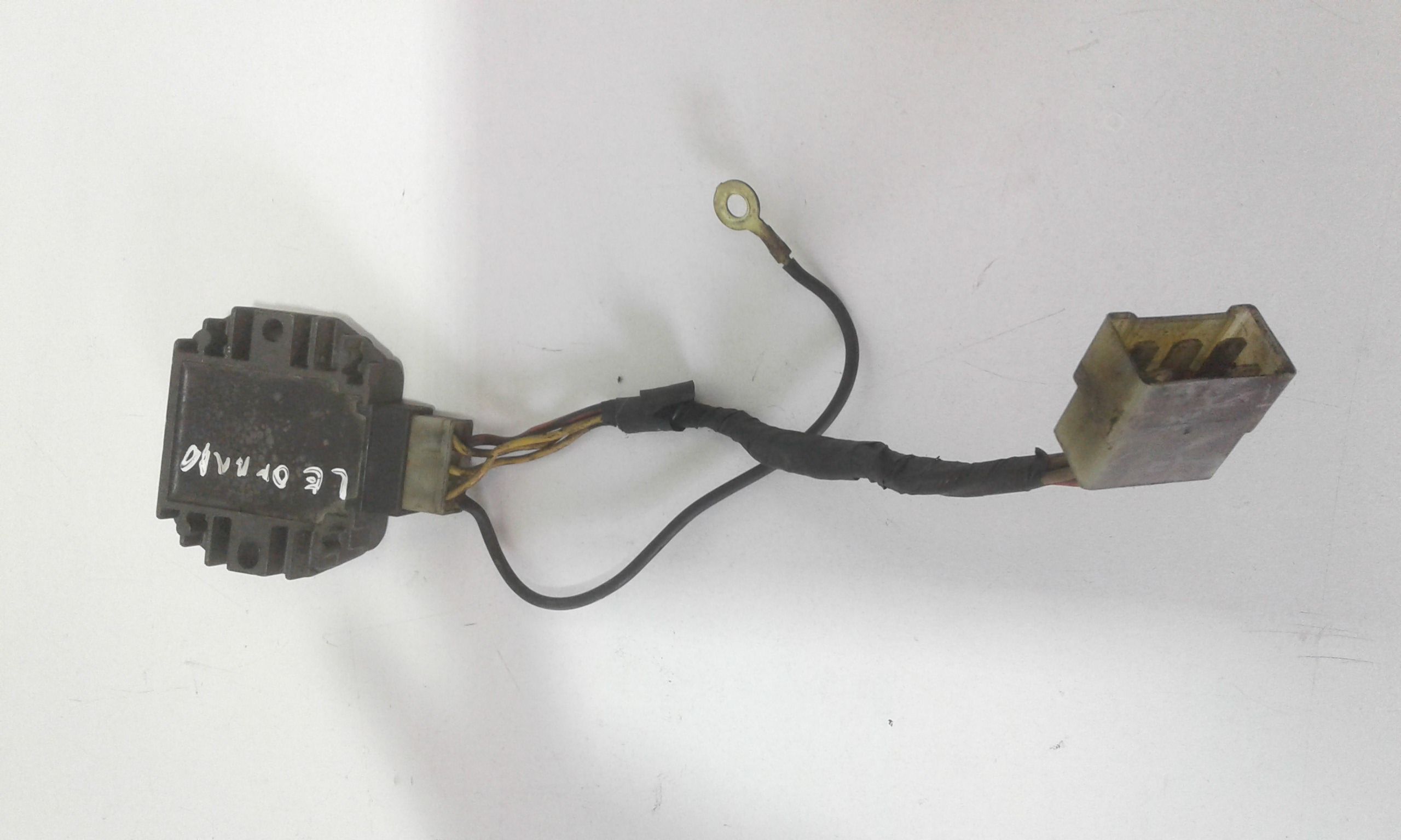 Regolatore tensione Aprilia Leonardo 150cc