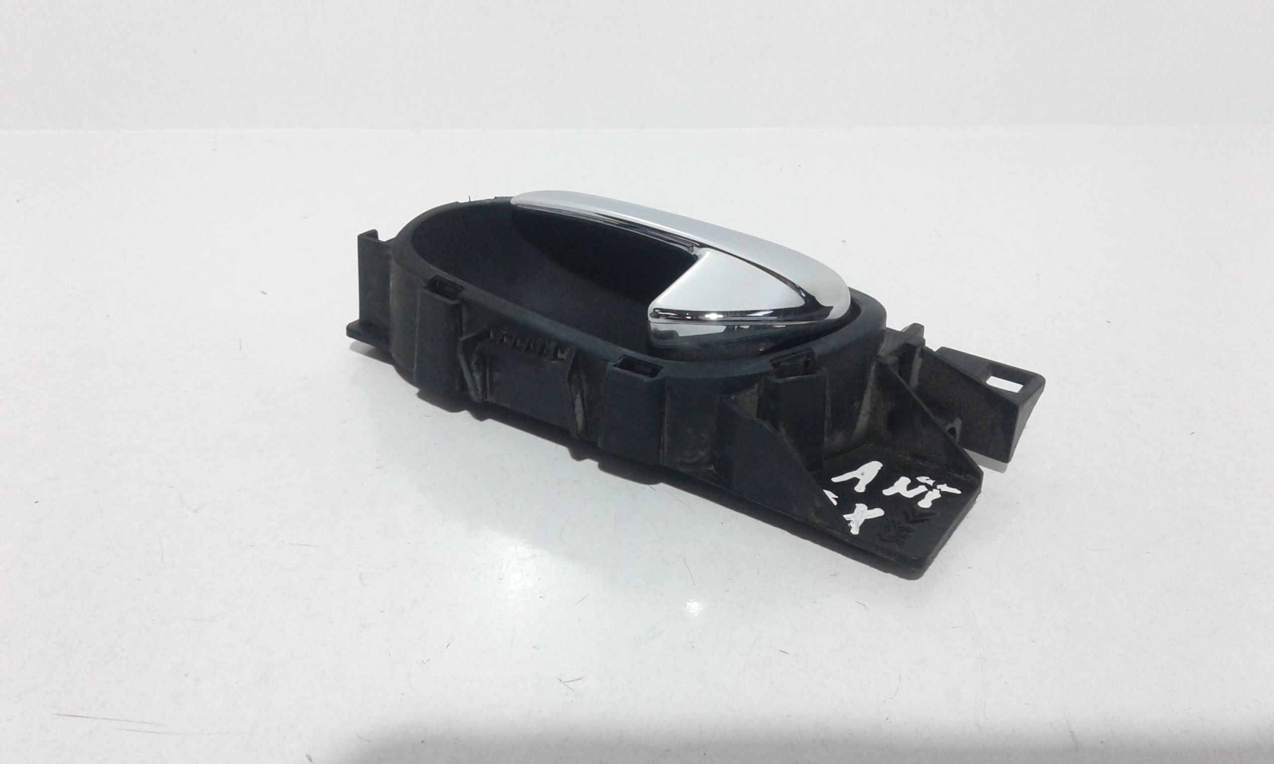 Maniglia interna anteriore Sinistra PEUGEOT 3008 1 Serie