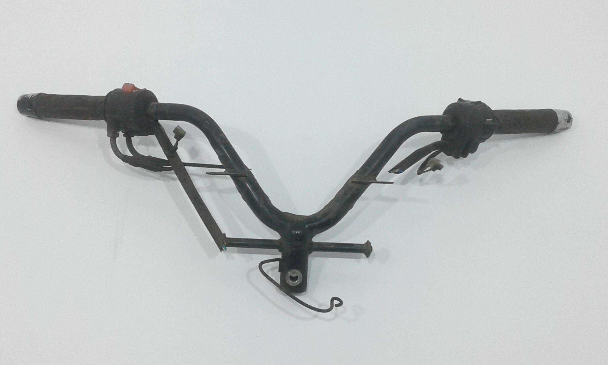 Manubrio Kymco Downtown 200cc