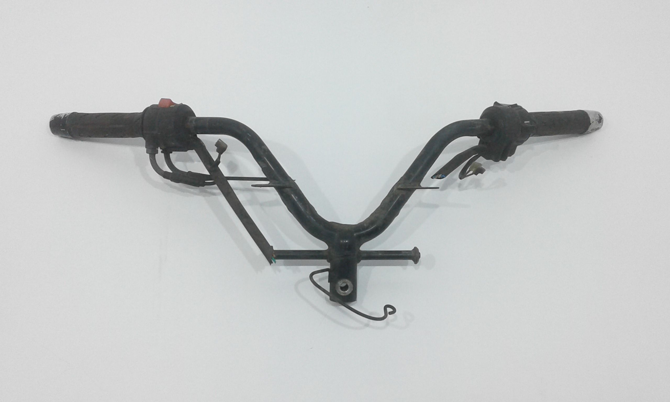 Manubrio Kymco Downtown 200cc