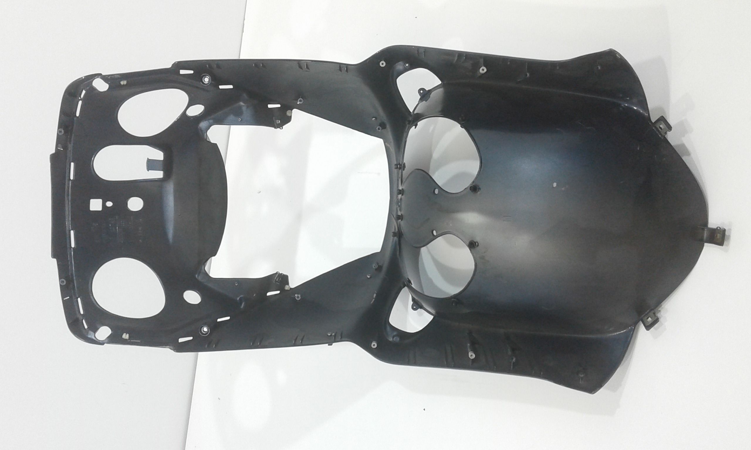 Scudo anteriore Aprilia Leonardo 125