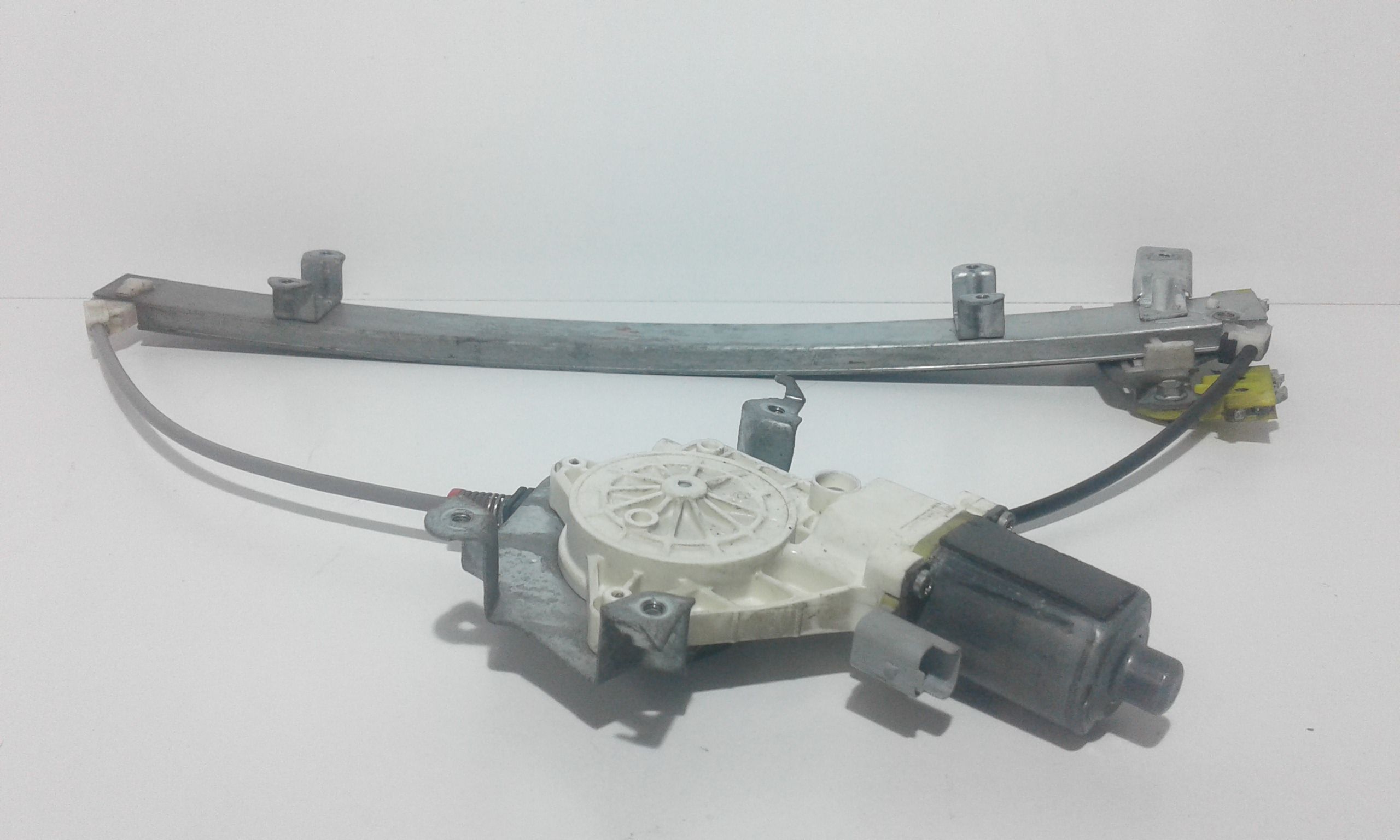 Cremagliera anteriore sinistra Guida NISSAN Micra 3 Serie